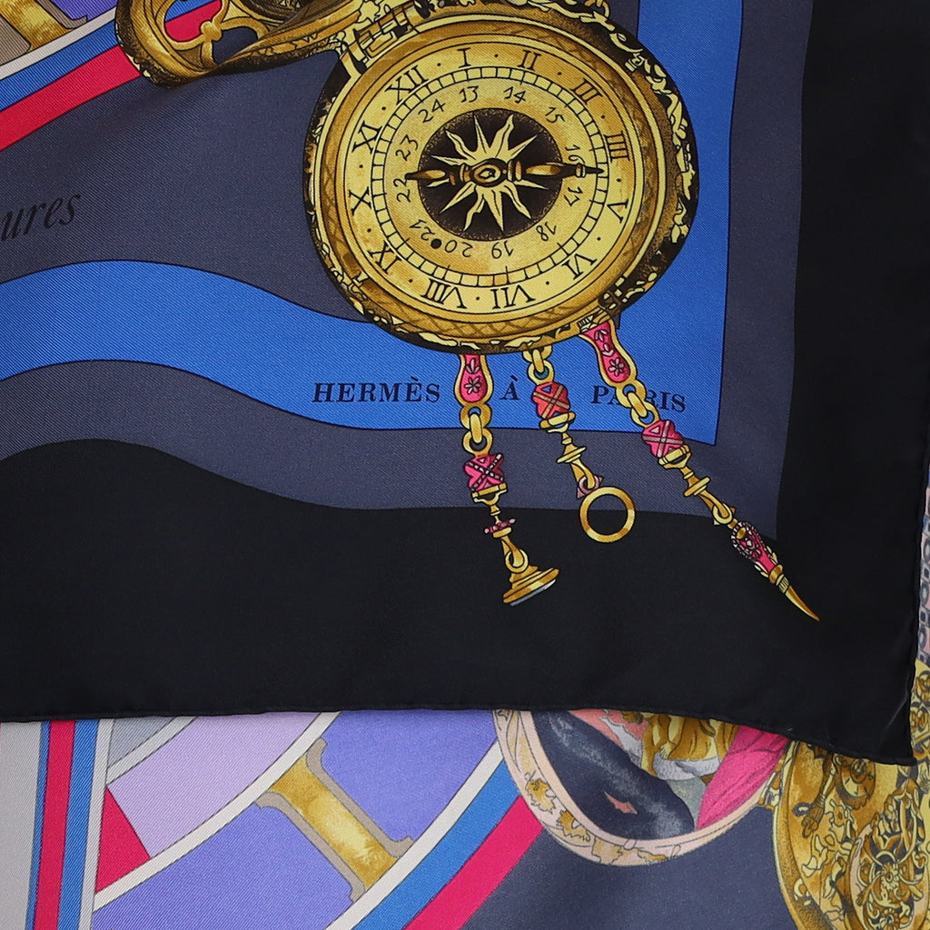 Hermès Parmi Les Fleurs Je Compte les Heures Silk Scarf