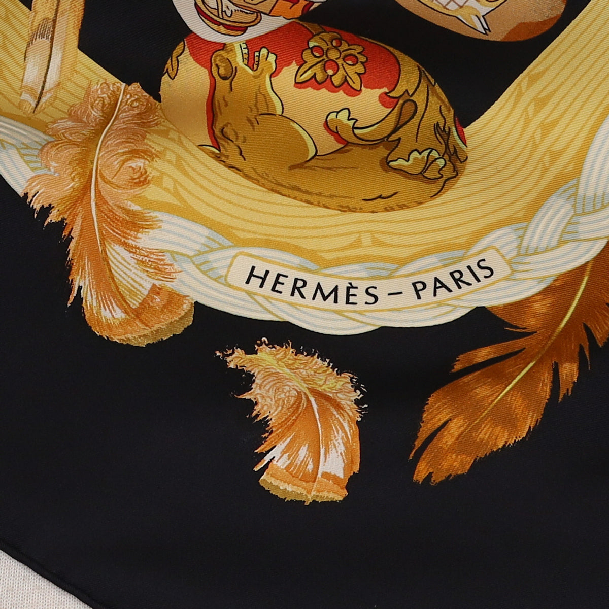 Pristine Hermès Couvée D'Hermès Vintage Silk Scarf Quite Rare