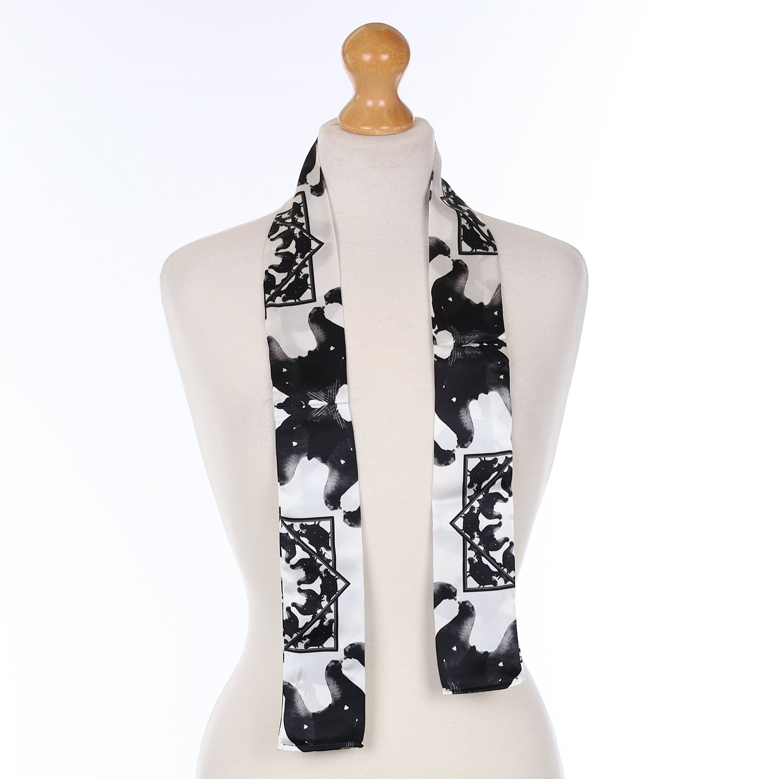 Black & White Poultry Print Silk Twilly