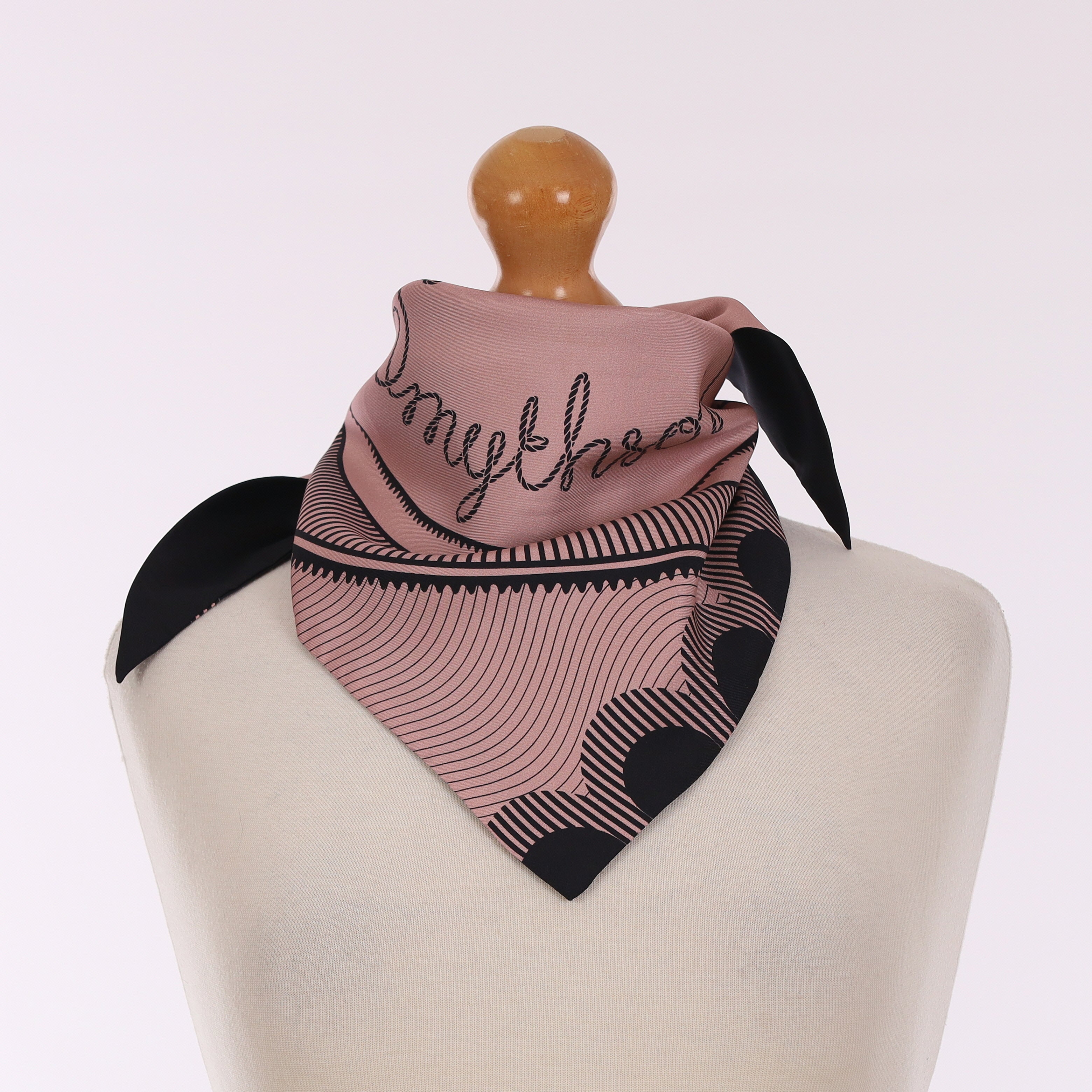 Brand New Smythson Dusky Pink Traingle Silk Scarf