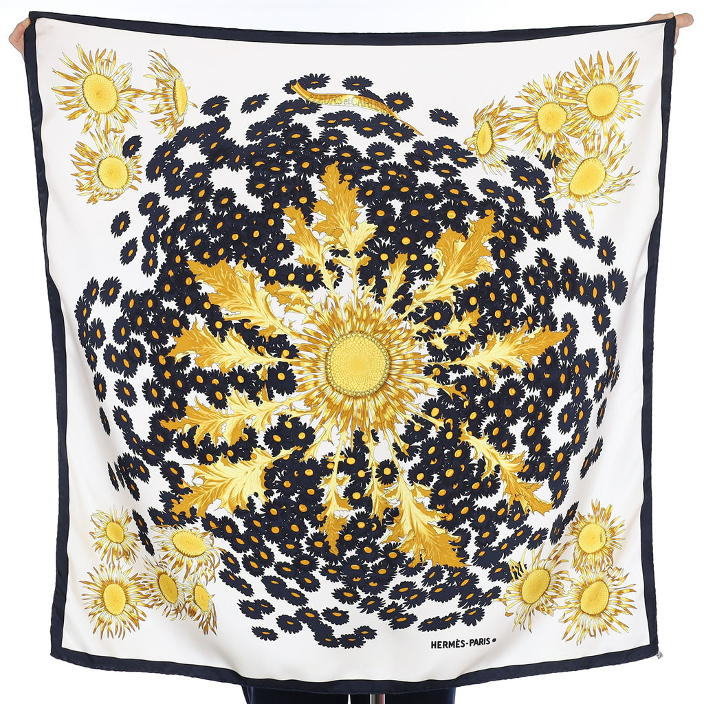 Hermès Fleurs et Carlines Silk Scarf