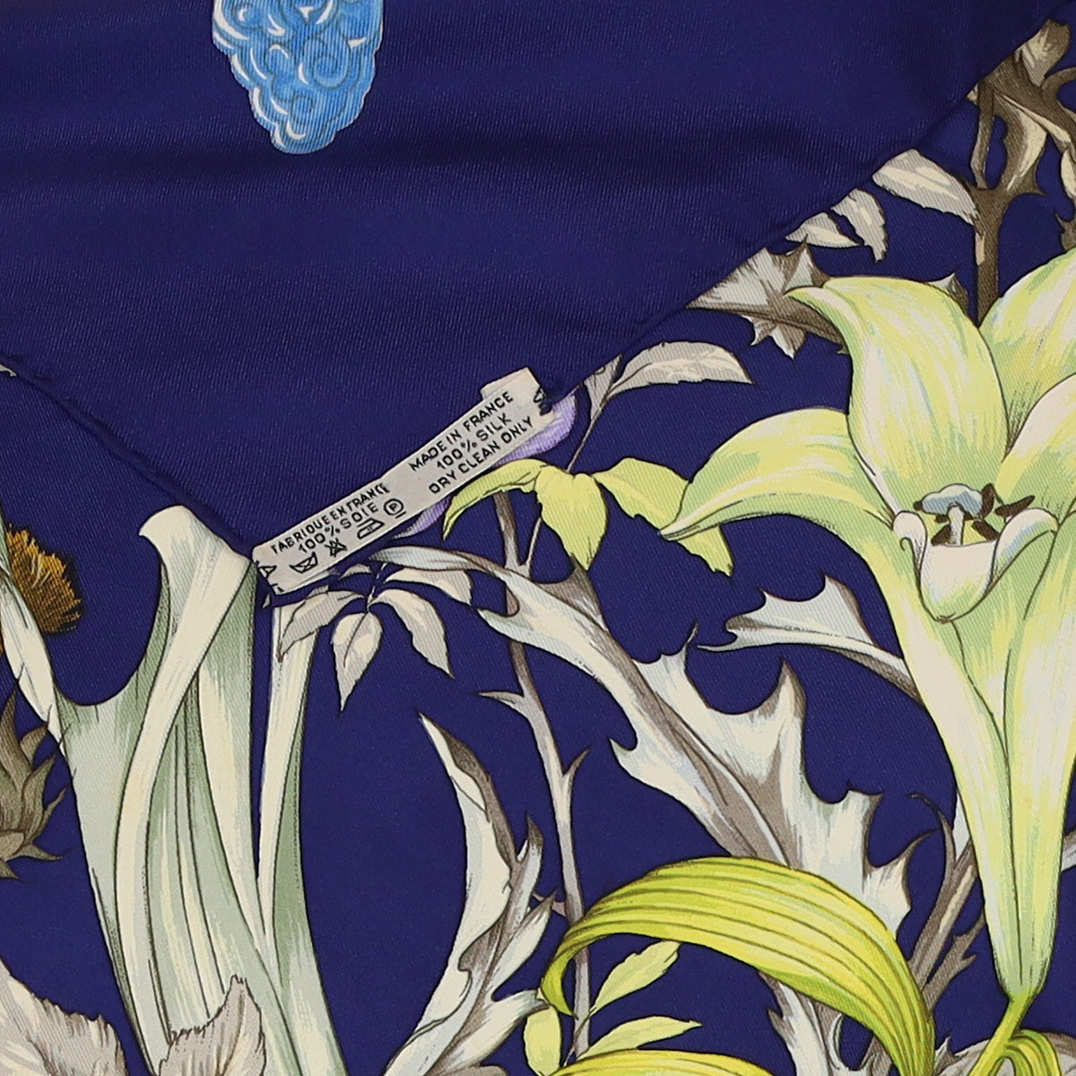 Hermès Regina Silk Scarf