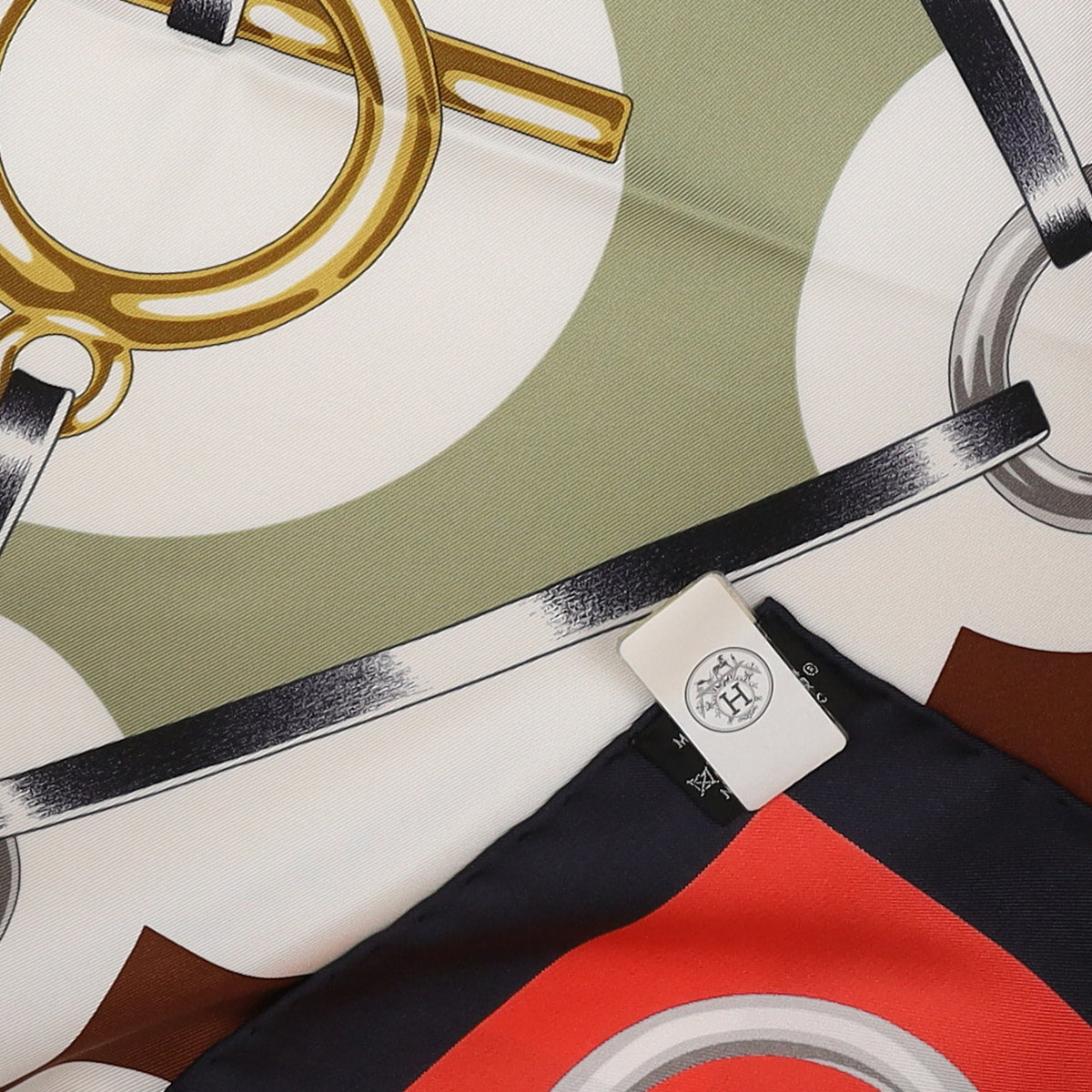 Brand New Boxed Hermès Figure Artistique Silk Scarf