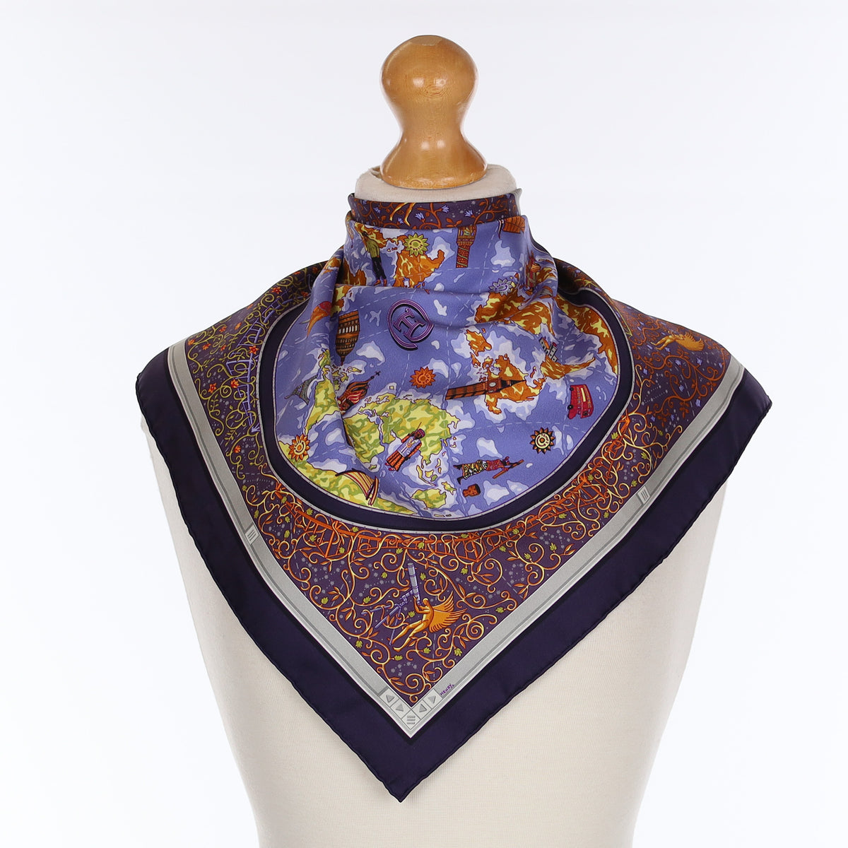 Brand New Hermès 42 Vintage Silk Scarf