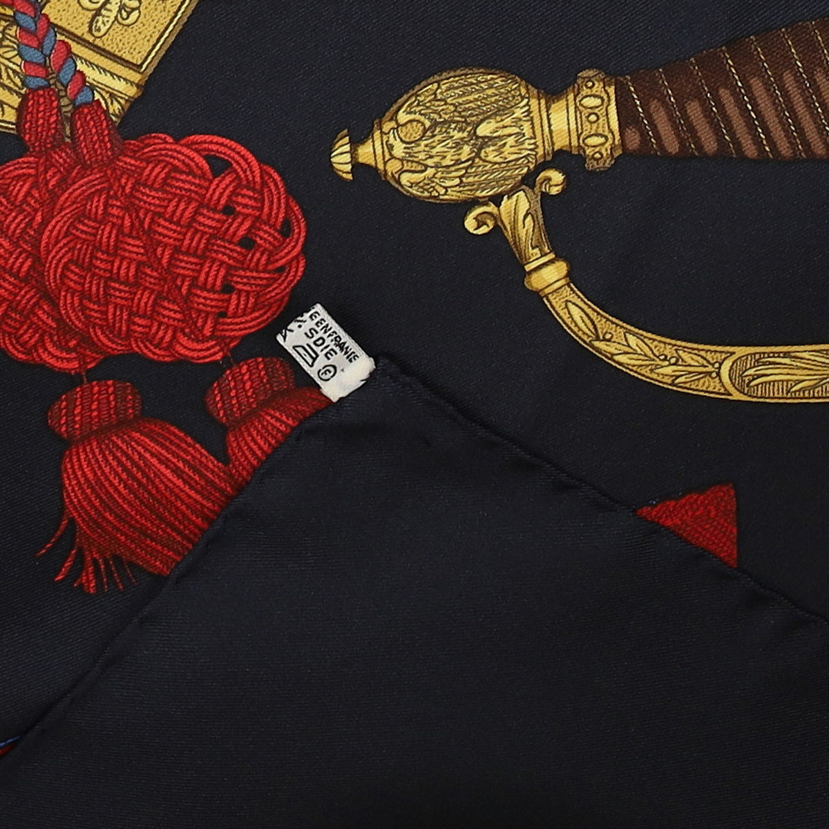 Pristine Hermès Grand Uniforme Vintage Silk Scarf