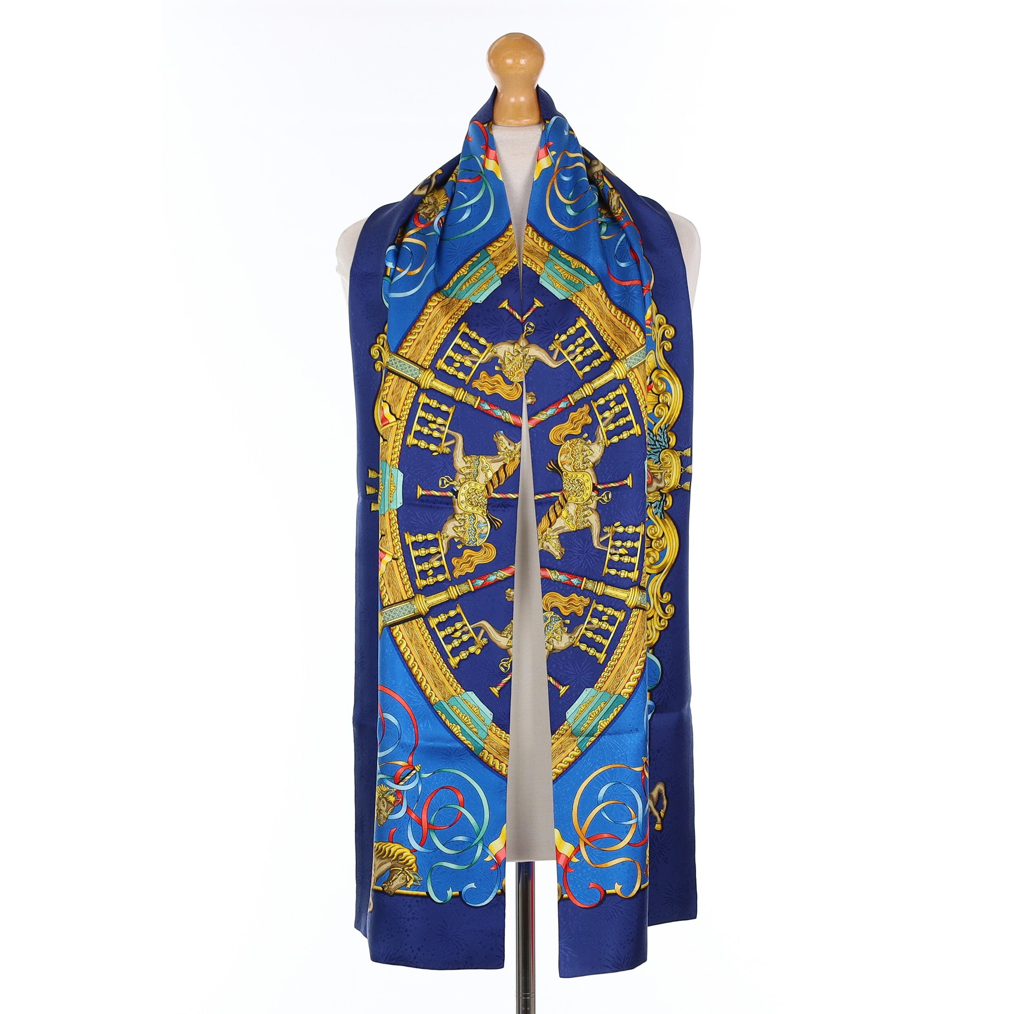 Brand New Hermès Luna Parc Silk Opera Scarf