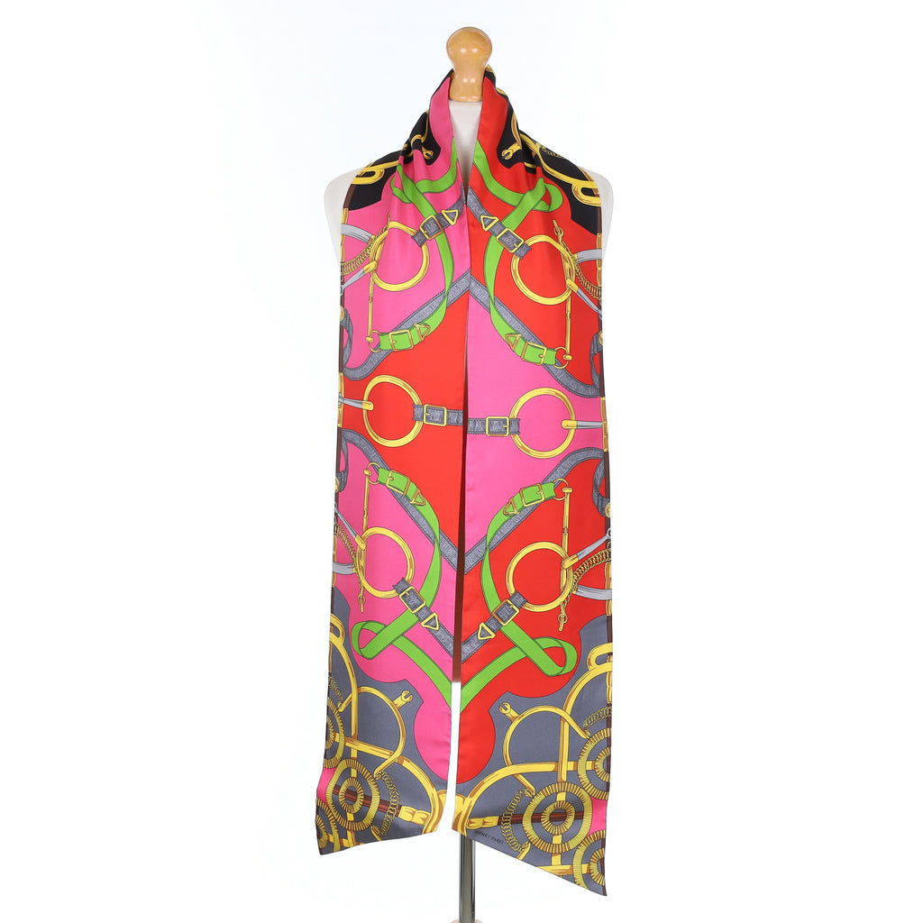 Pristine Boxed Éperon D’Or Hermès Maxi Twilly Scarf