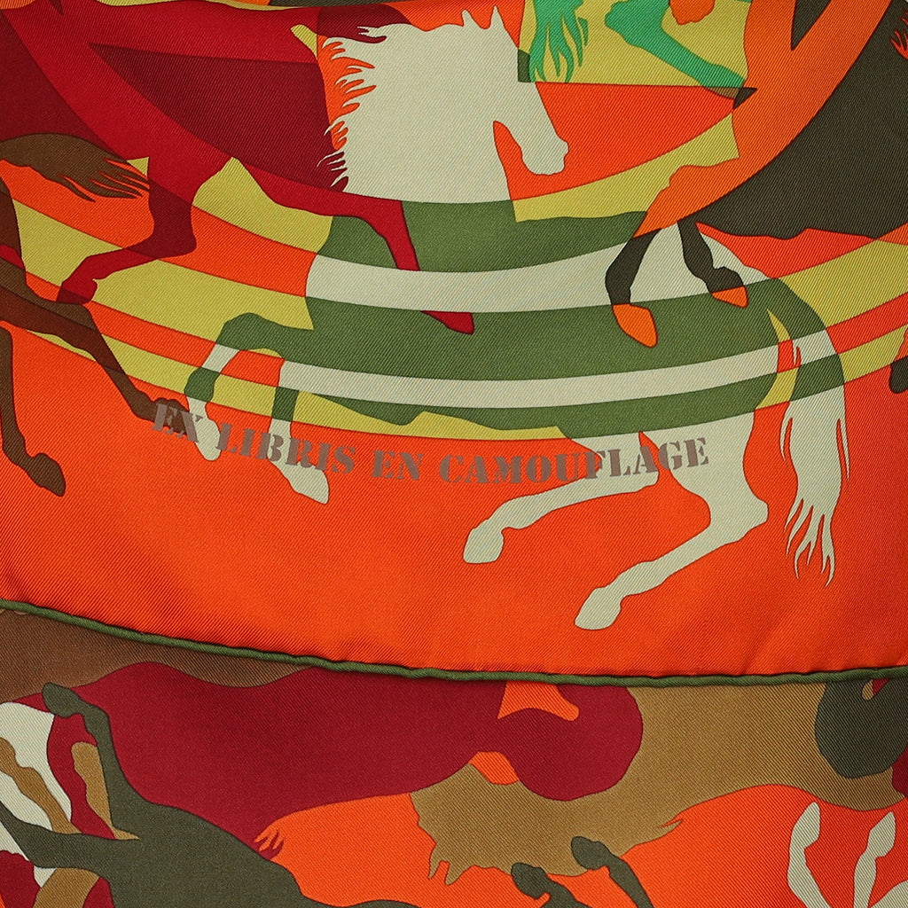 Hermès Ex-Libris en Camouflage Silk Scarf