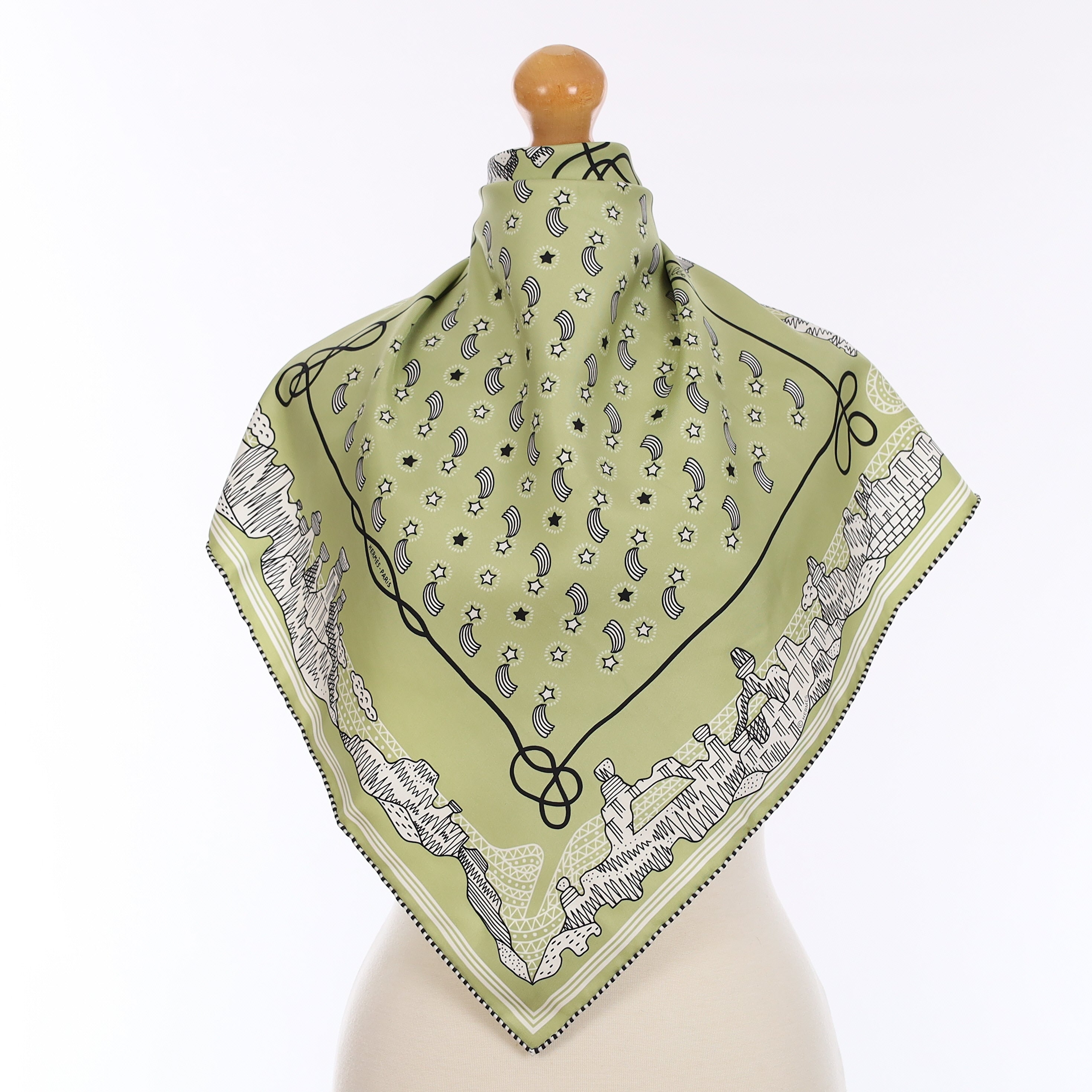 Les Canyons Etoiles Hermès 55 Silk Scarf