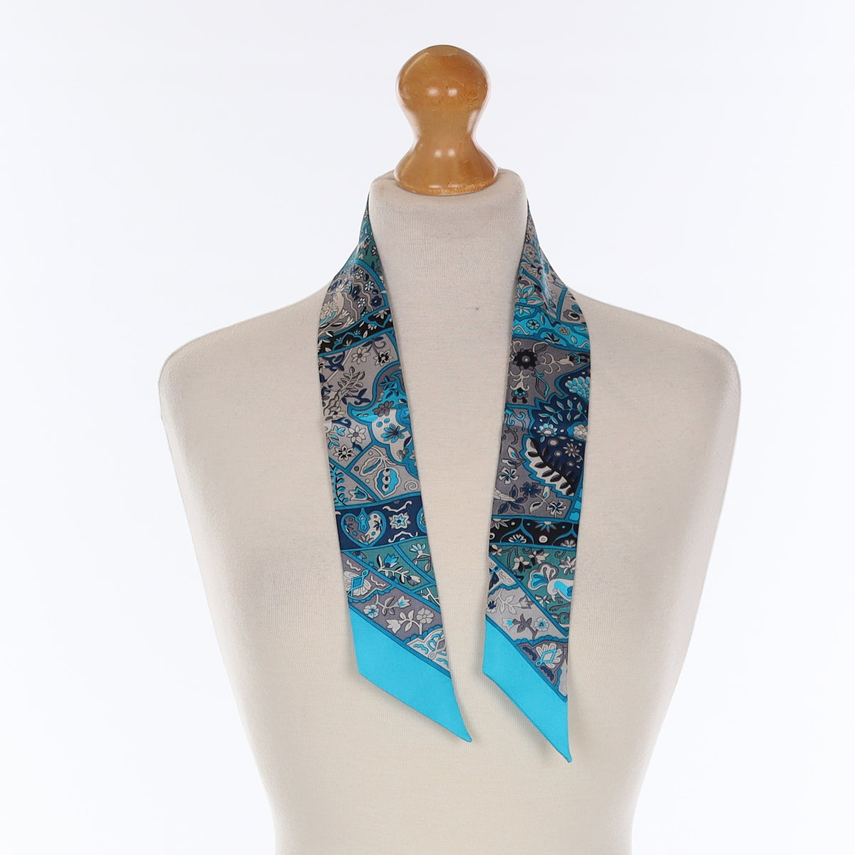 Brand New Turquoise Patterned Silk Twilly