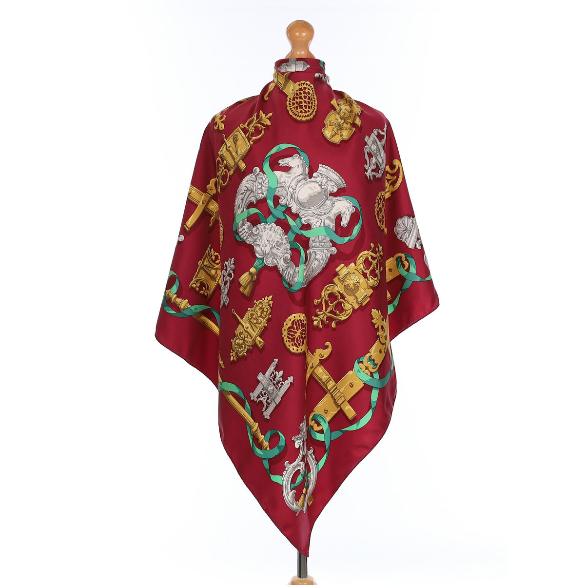 Pristine Hermès Ferronnerie Vintage Silk Scarf