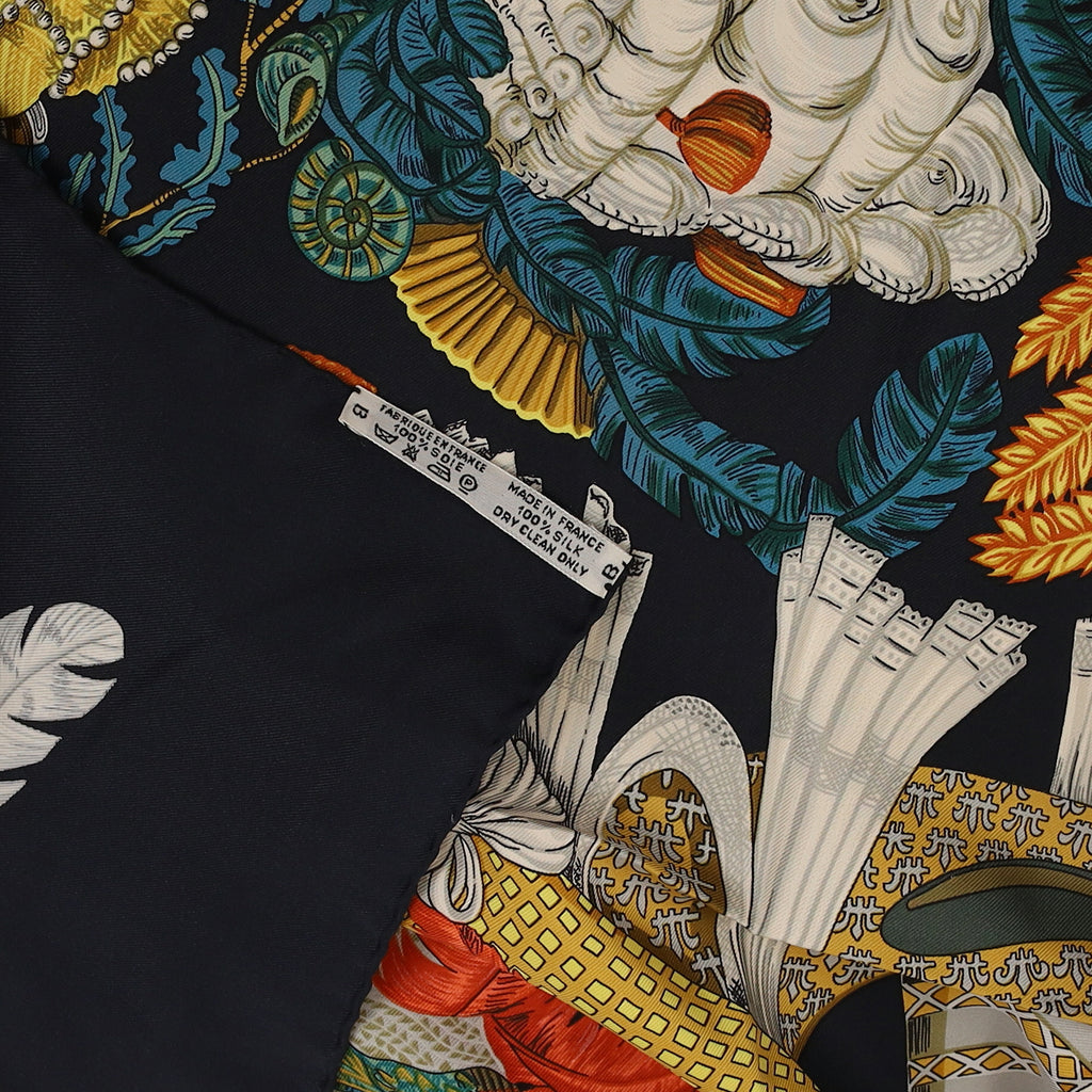 Brand New Boxed Hermès Chapeau Silk Scarf
