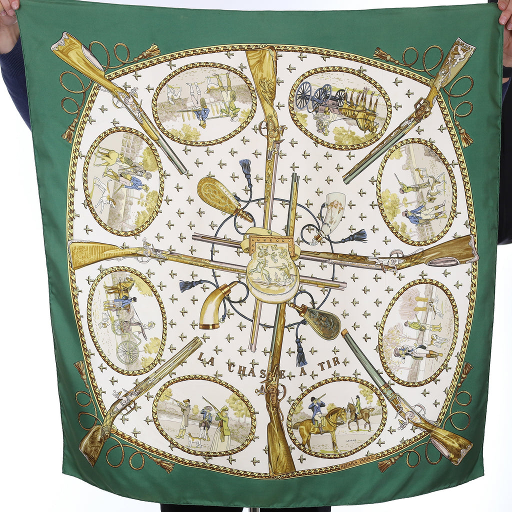Hermès La Chasse a Tir Silk Scarf