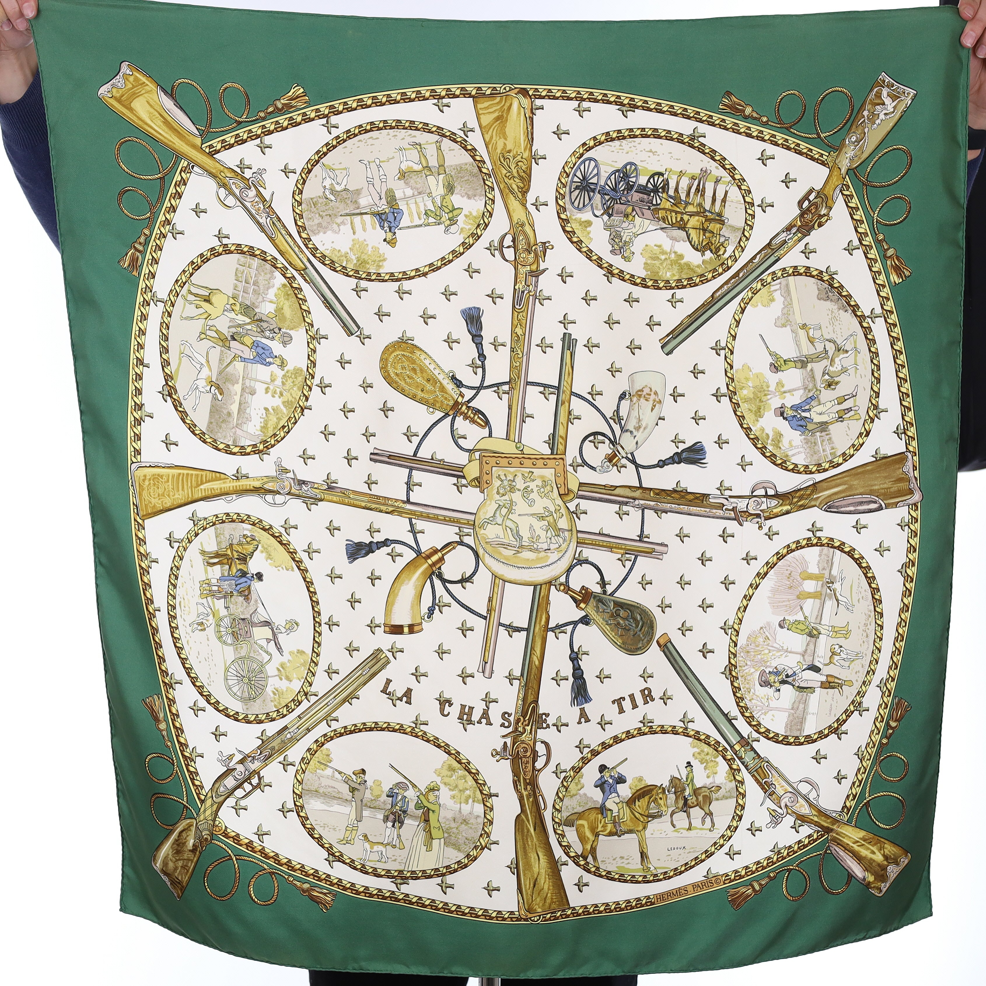 Hermès La Chasse a Tir Silk Scarf