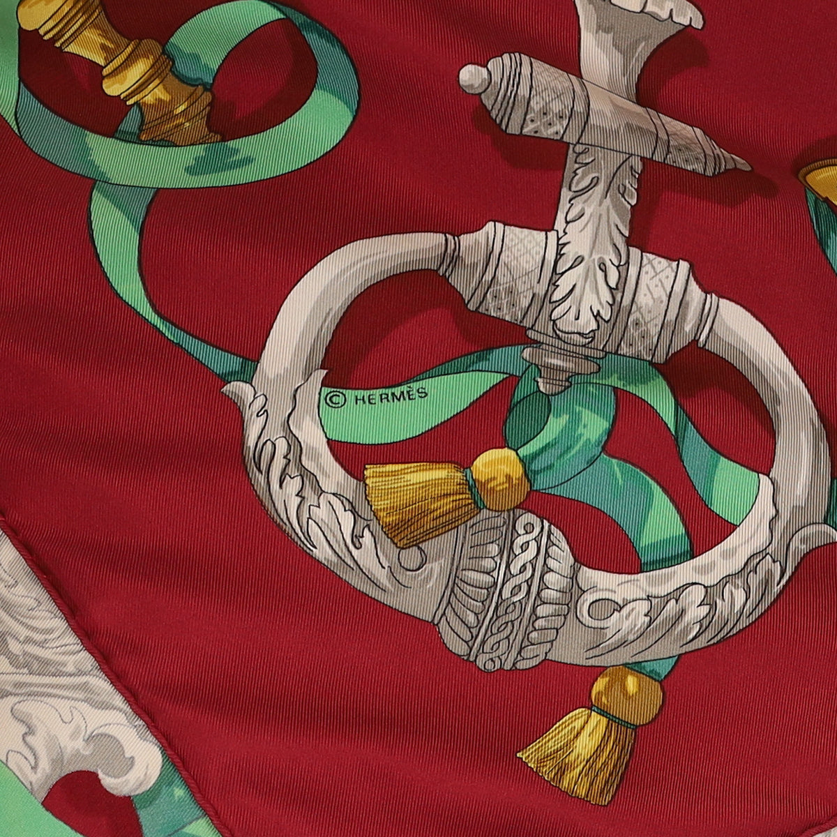 Pristine Hermès Ferronnerie Vintage Silk Scarf