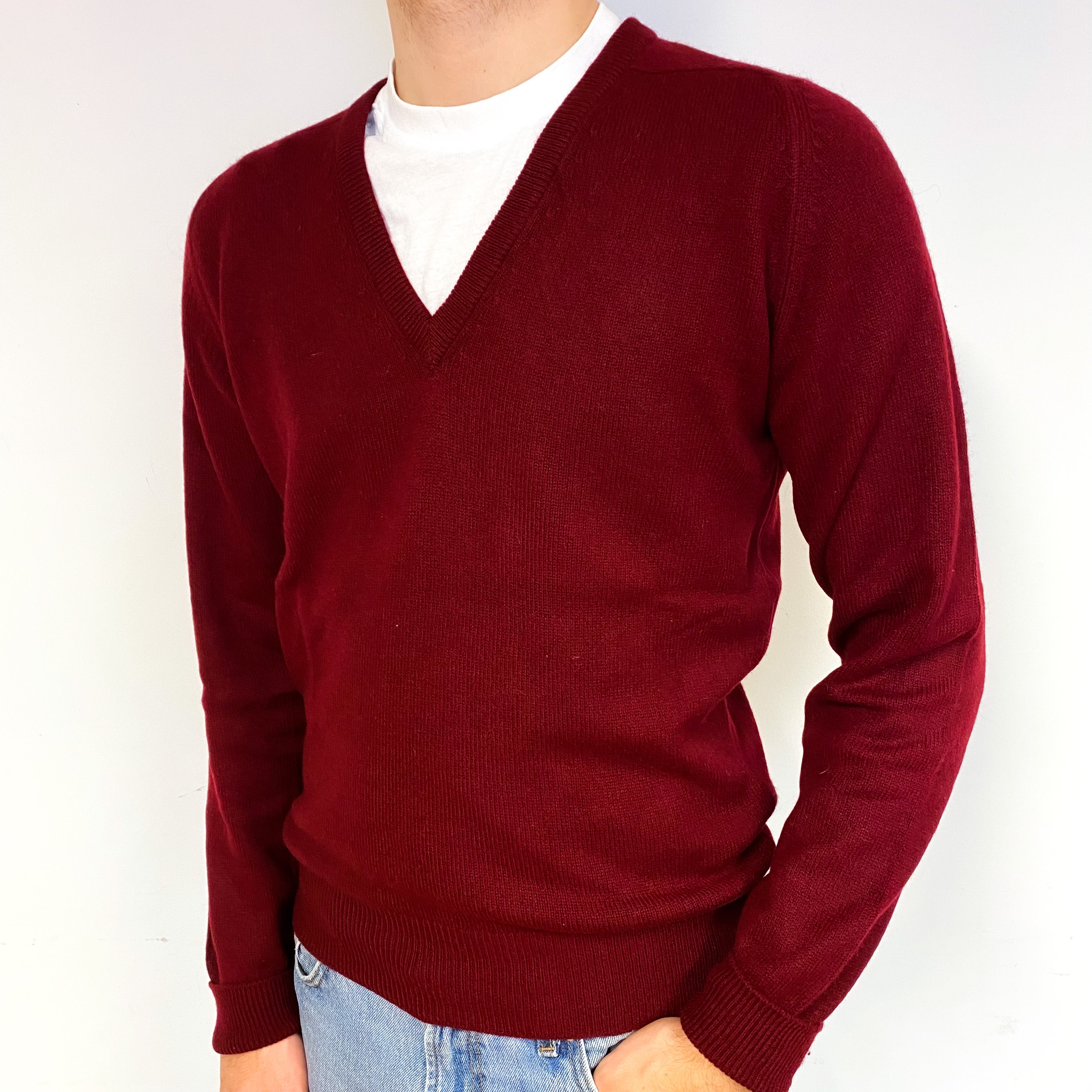 Men's Vintage Burgundy Red Cashmere V-Neck Jumper Medium