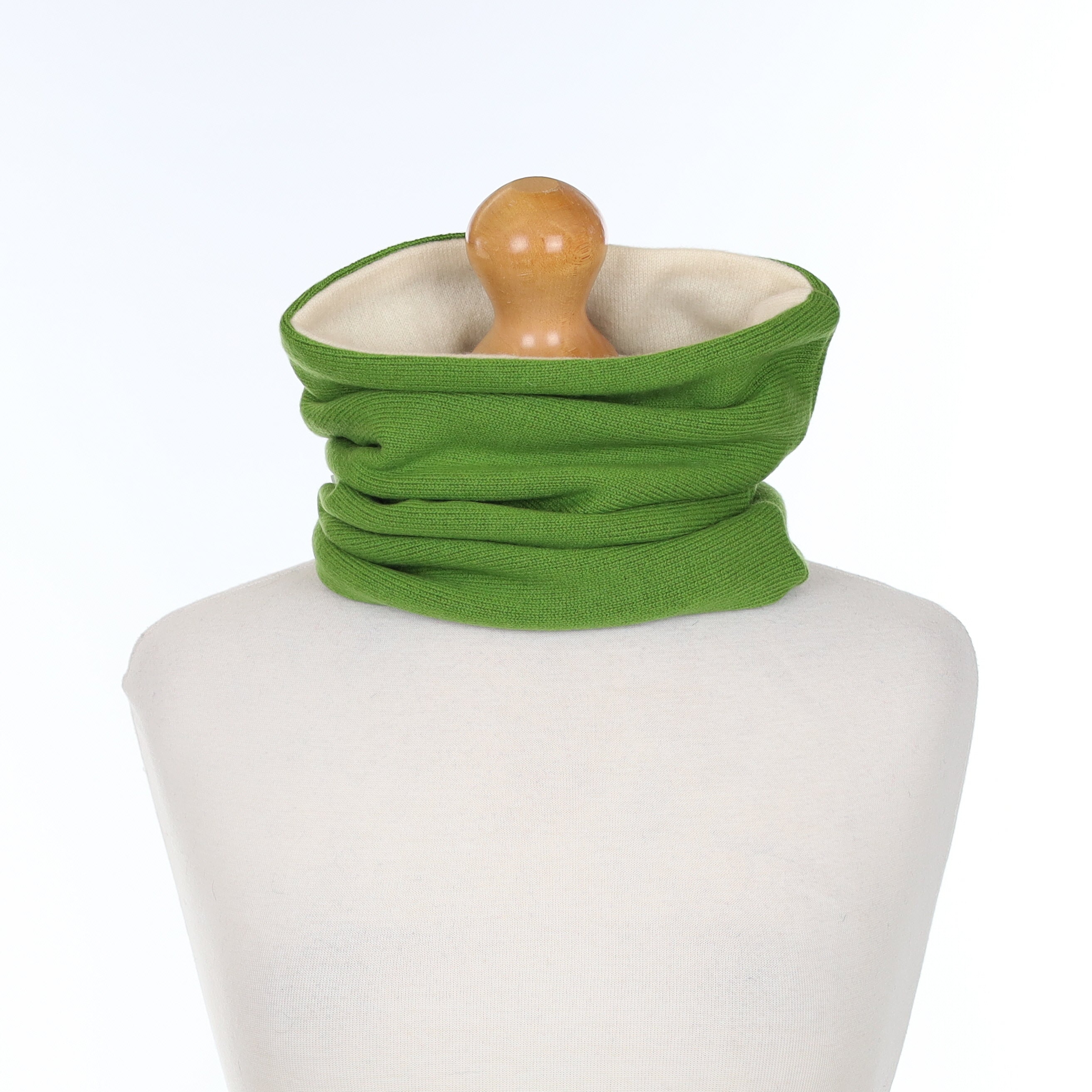 Men’s Pear Green and Ivory Double Layered Snood