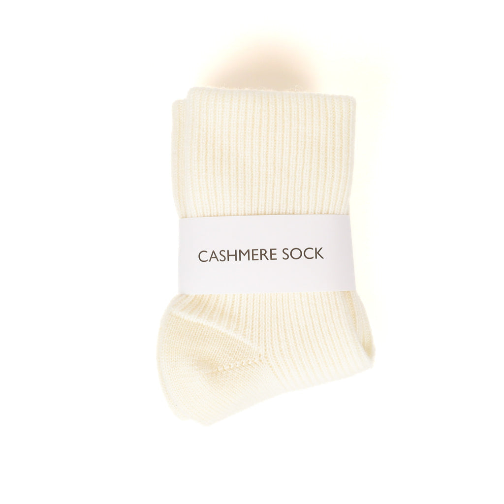 Brand New Scottish Ivory Ladies Cashmere Bed Socks