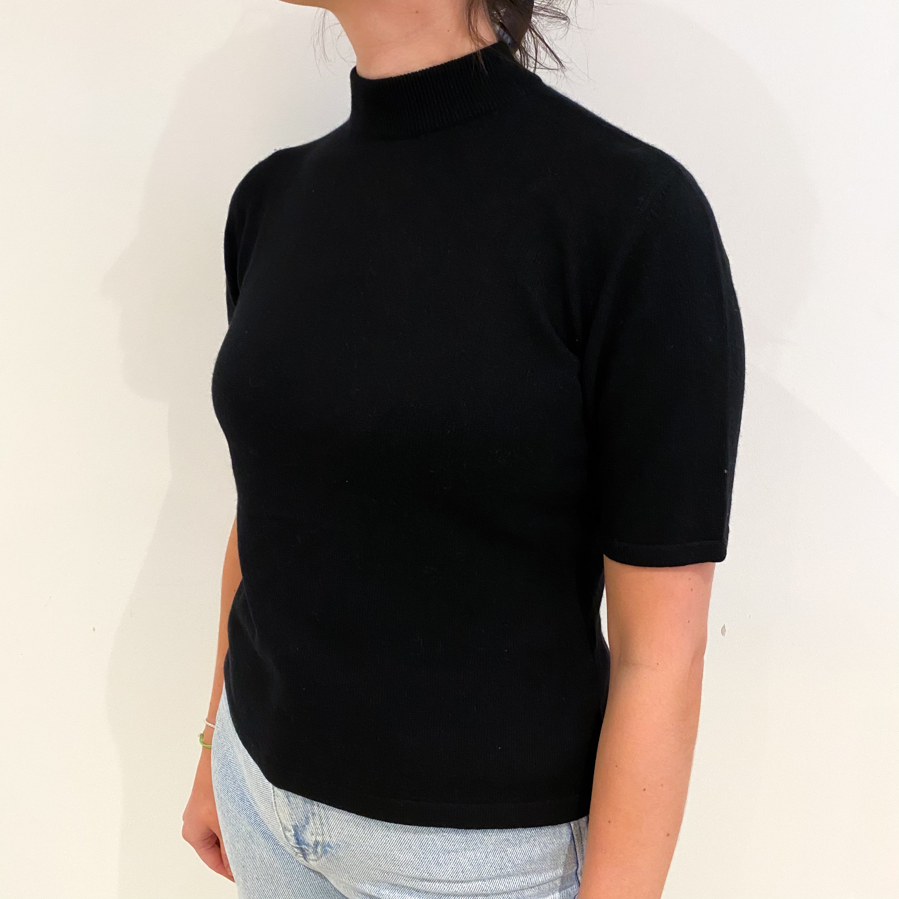 Black Cashmere Turtle Neck Short Sleeved Jumper Small