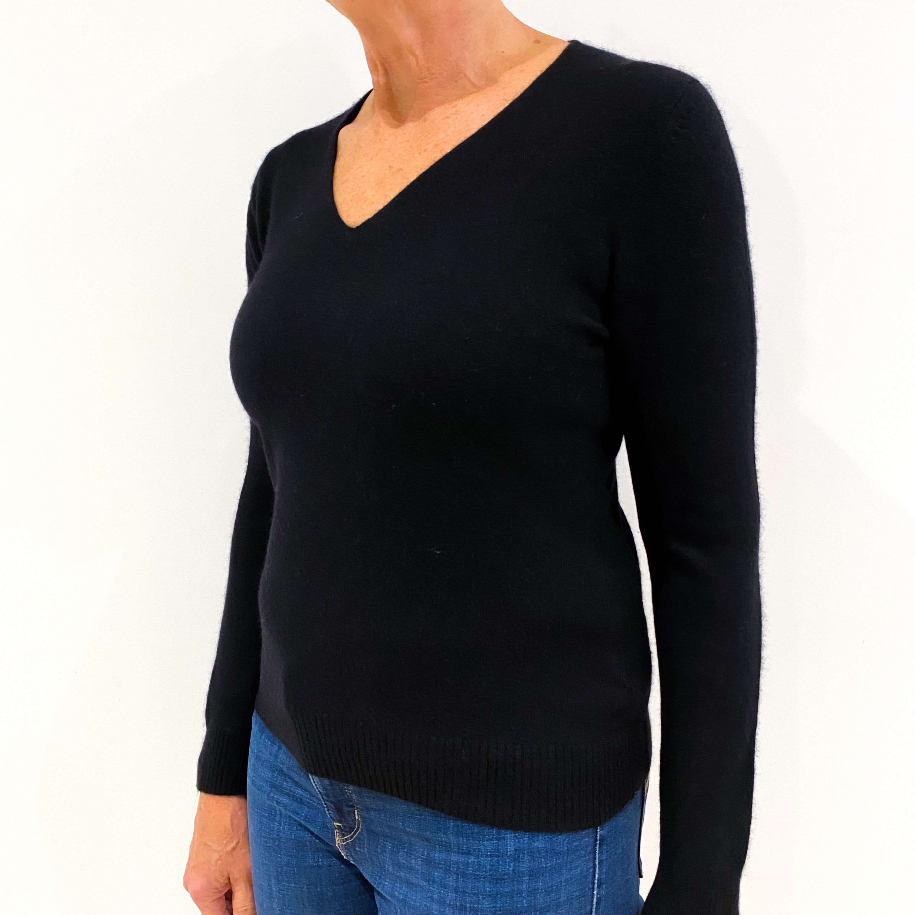 Black Cashmere V-Neck Jumper Medium