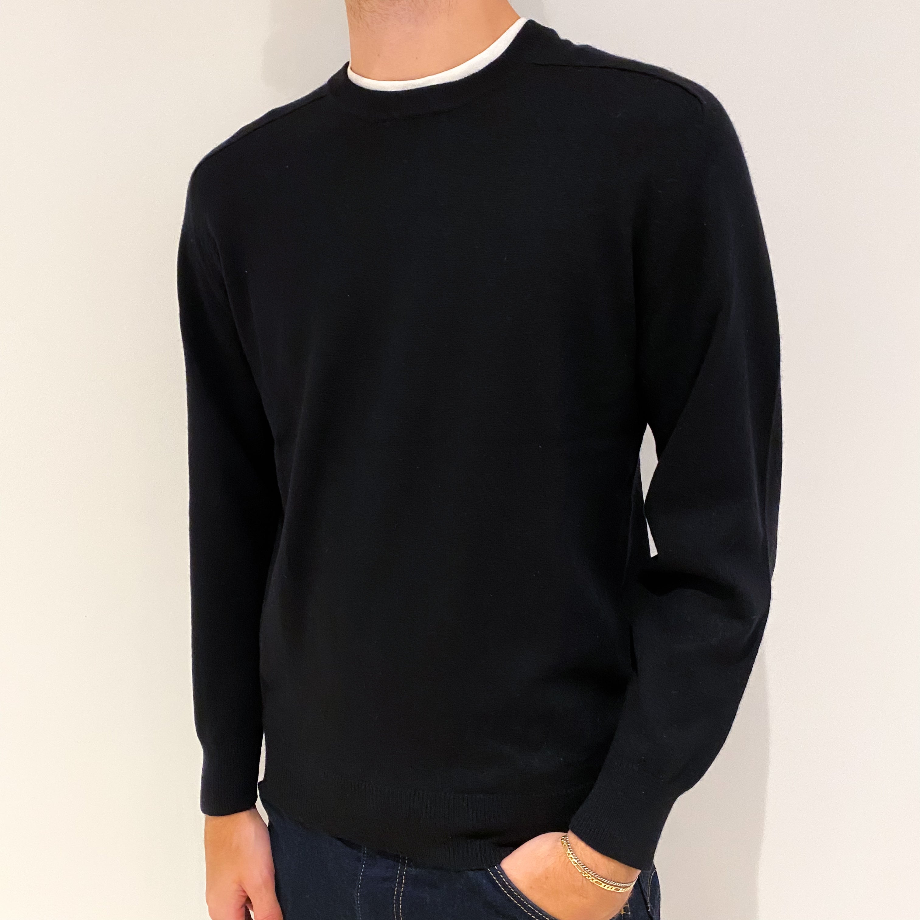 Men's Black Cashmere Crew Neck Jumper Medium