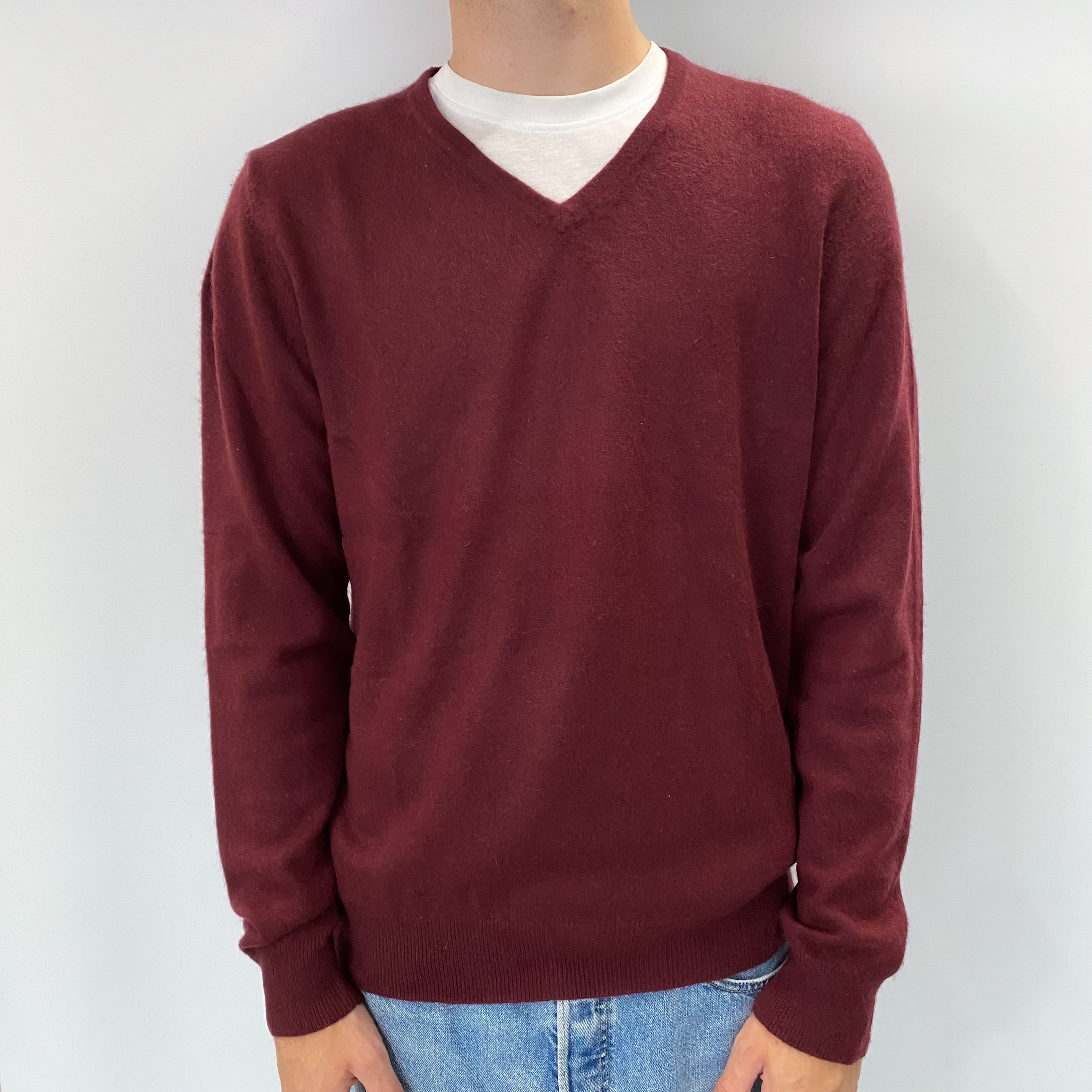 Men's Burgundy Red Cashmere V Neck Jumper Large