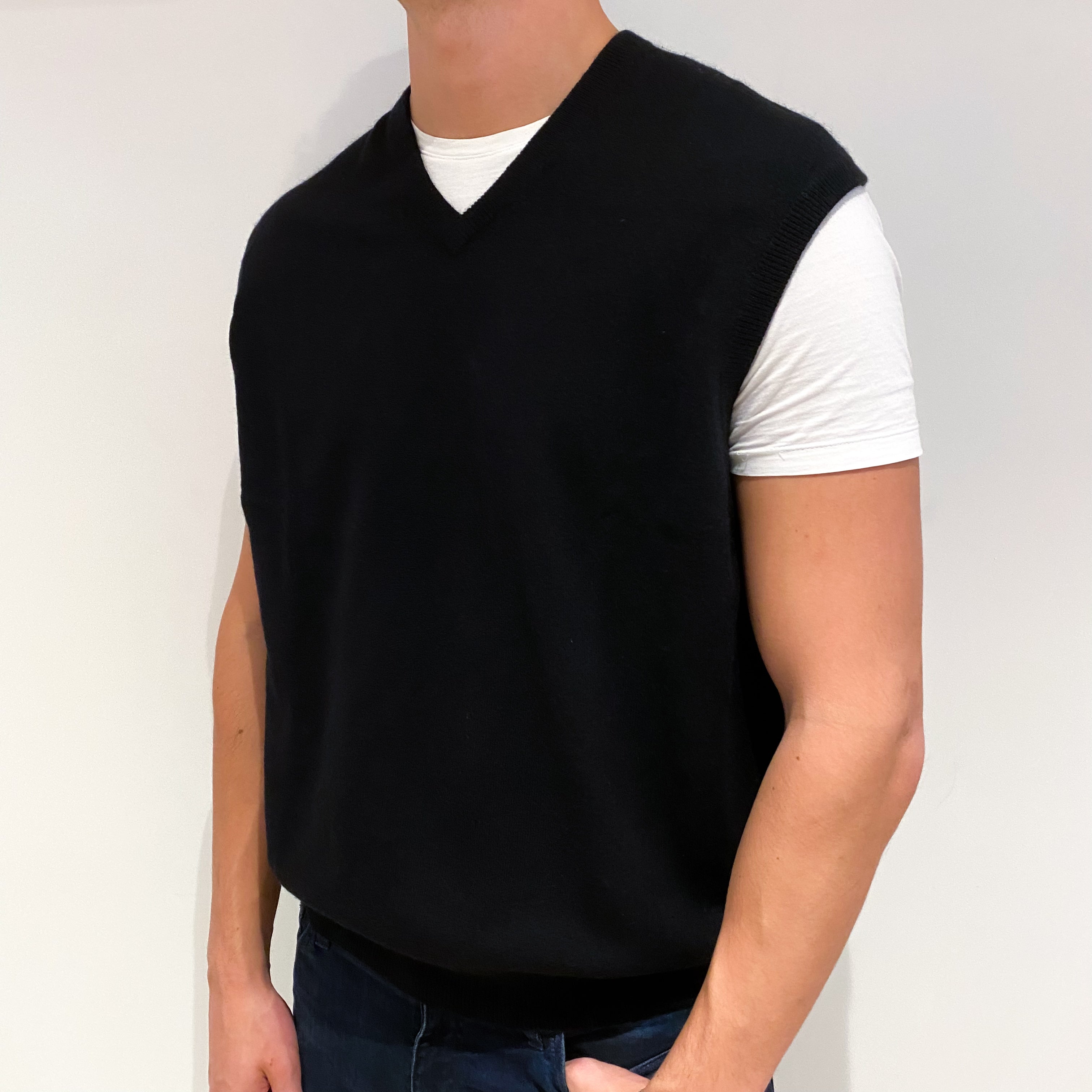 Men's Black Cashmere V-Neck Tank Top Extra Extra Large