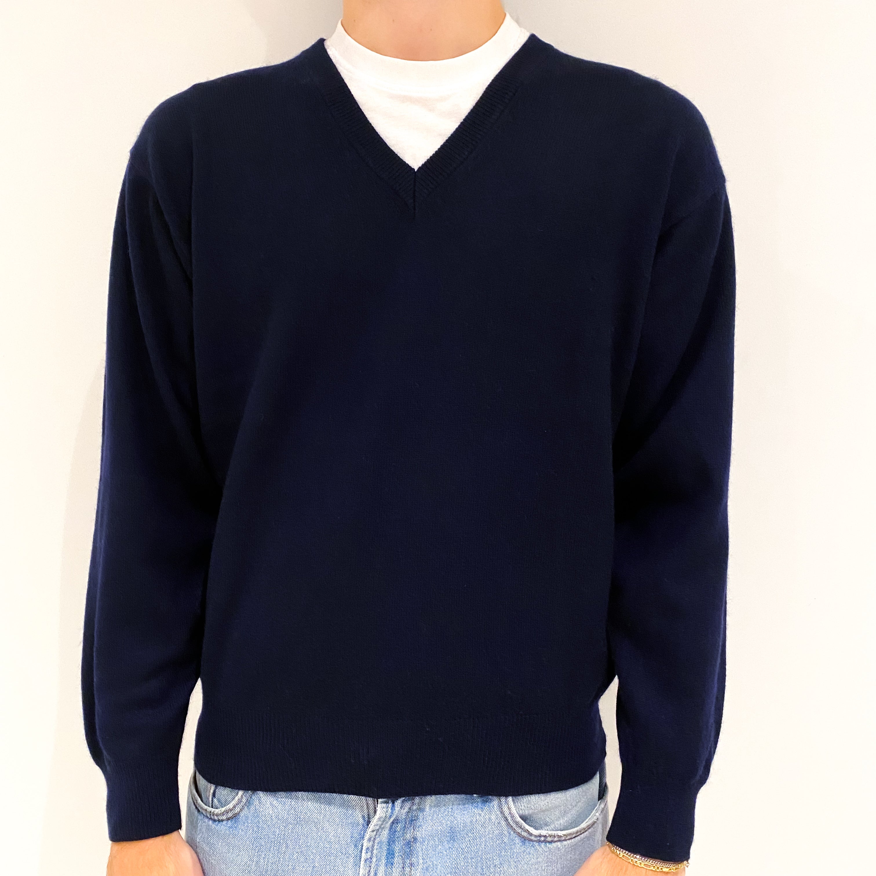 Men's Navy Blue Cashmere V-Neck Jumper Large