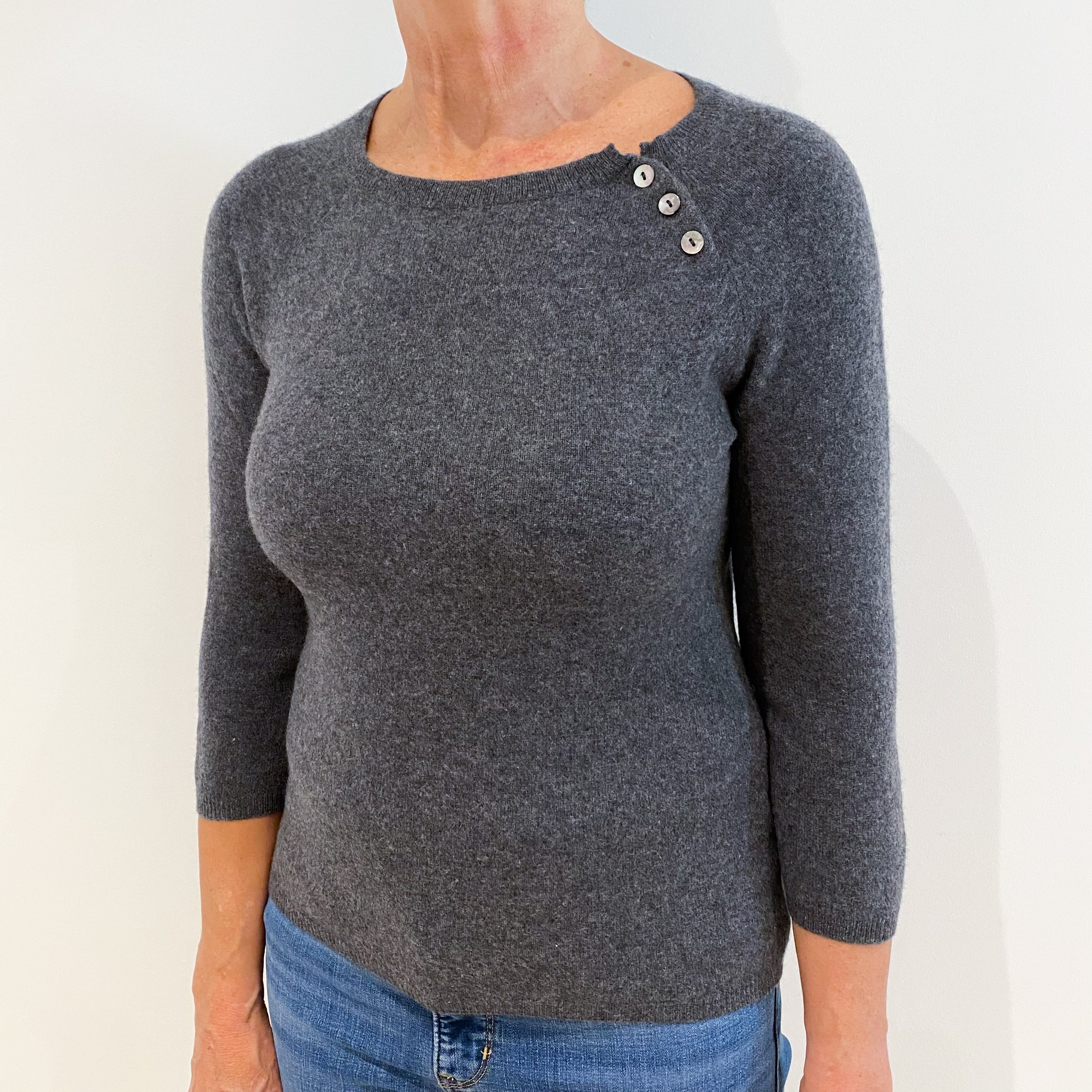 Slate Grey 3/4 Sleeved Cashmere Crew Neck Jumper Medium