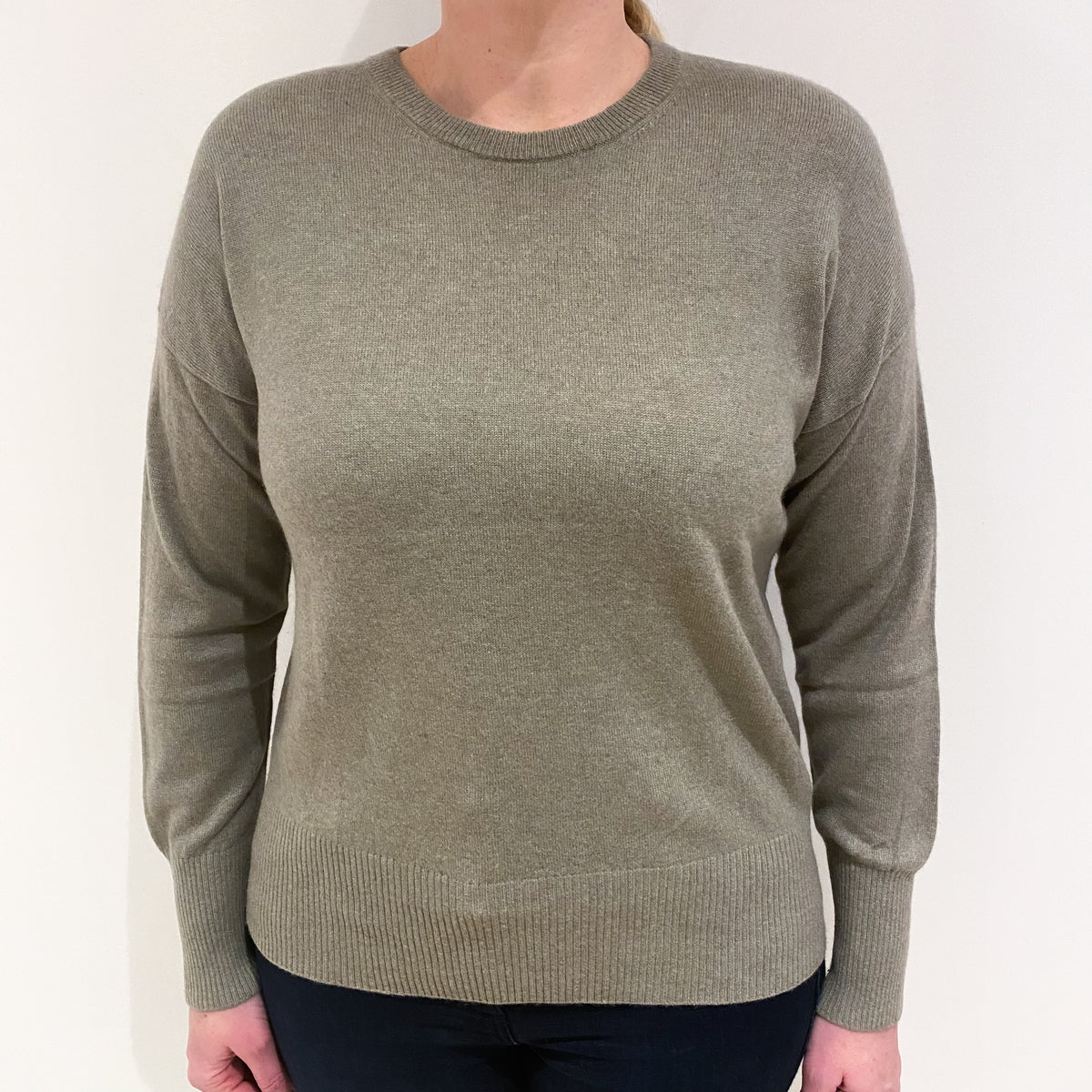 Palest Khaki Green Cashmere Crew Neck Jumper Large