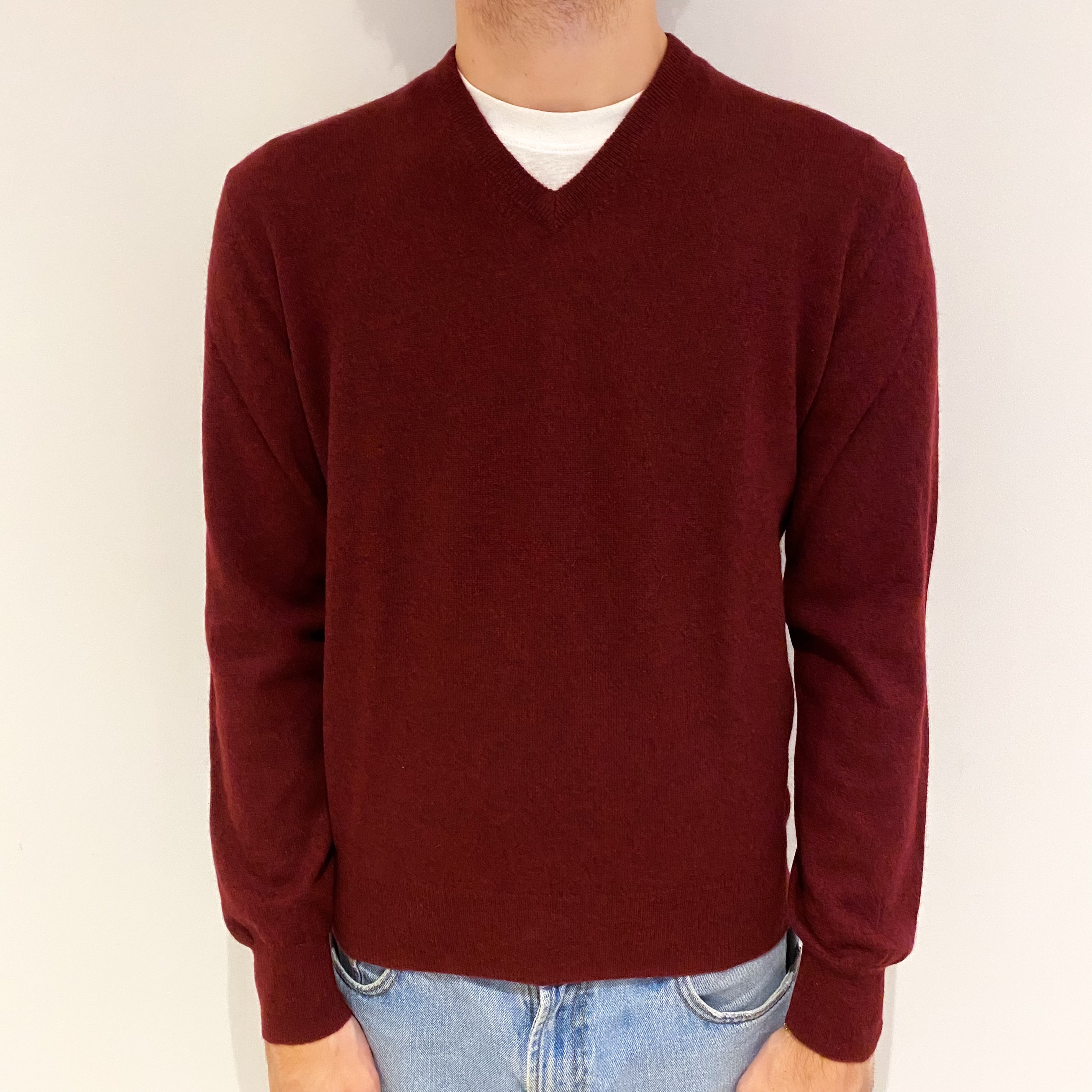 Men's Wine Red Cashmere V Neck Jumper Medium