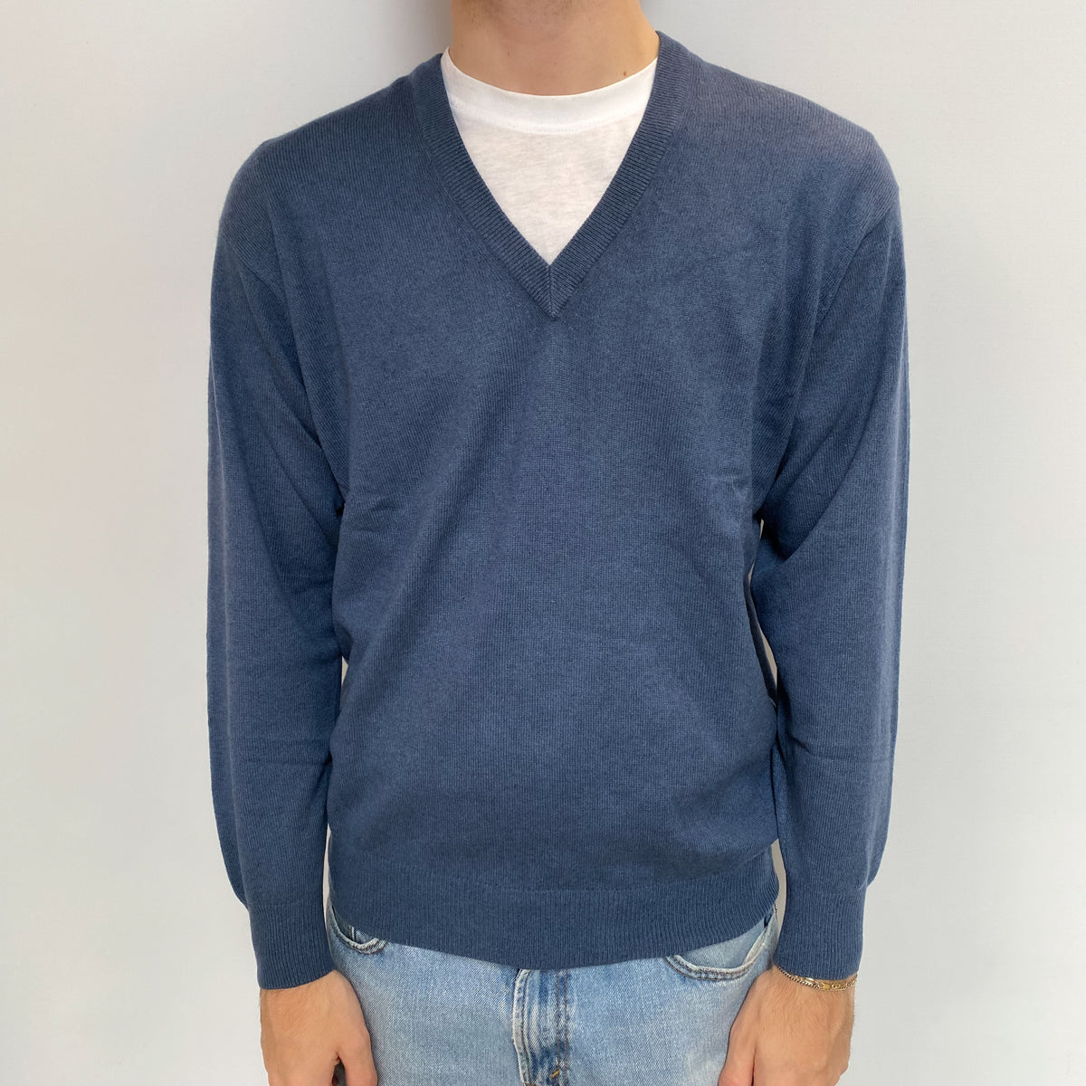 Men's Airforce Blue Cashmere V Neck Jumper Large