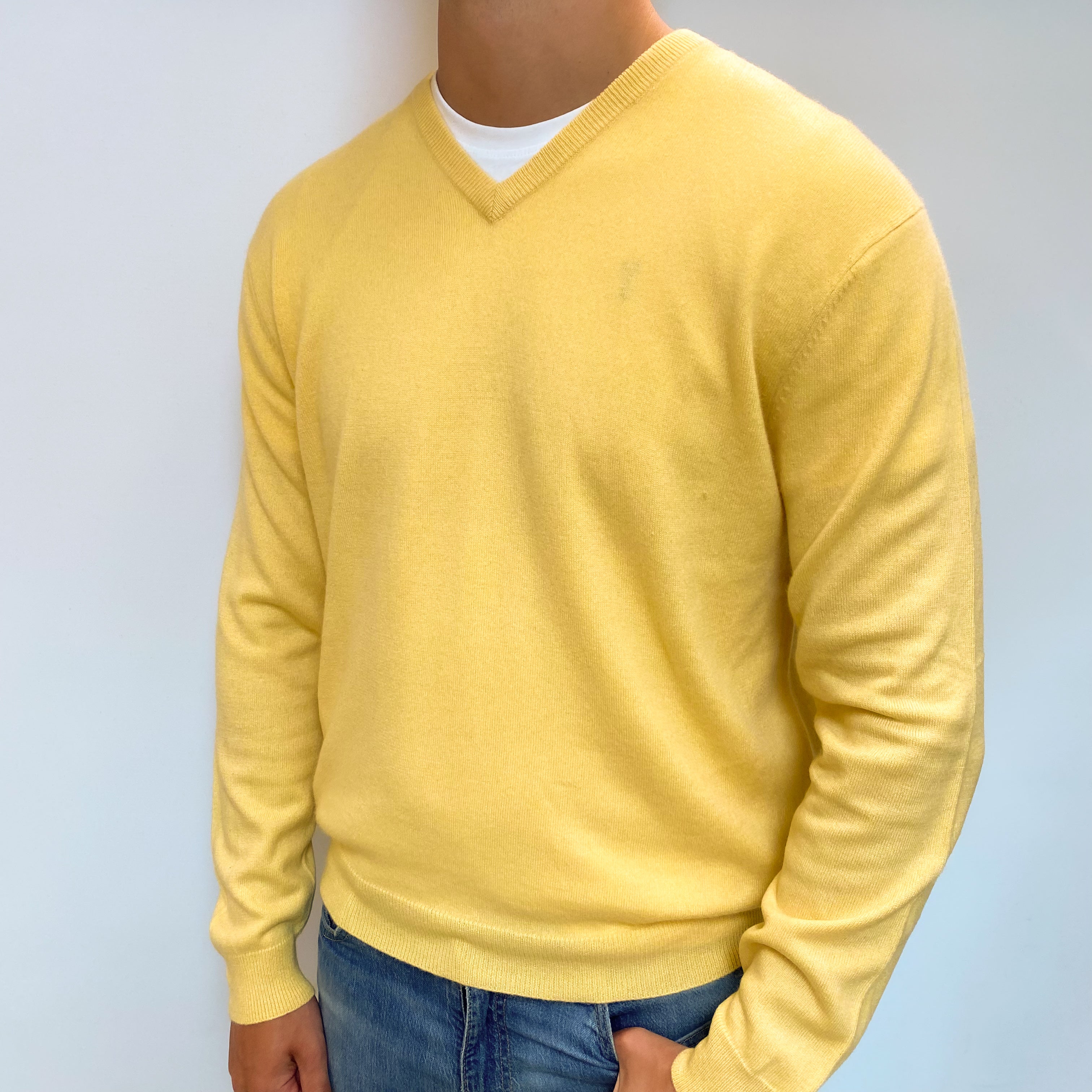 Men's Custard Yellow Cashmere V Neck Jumper XL
