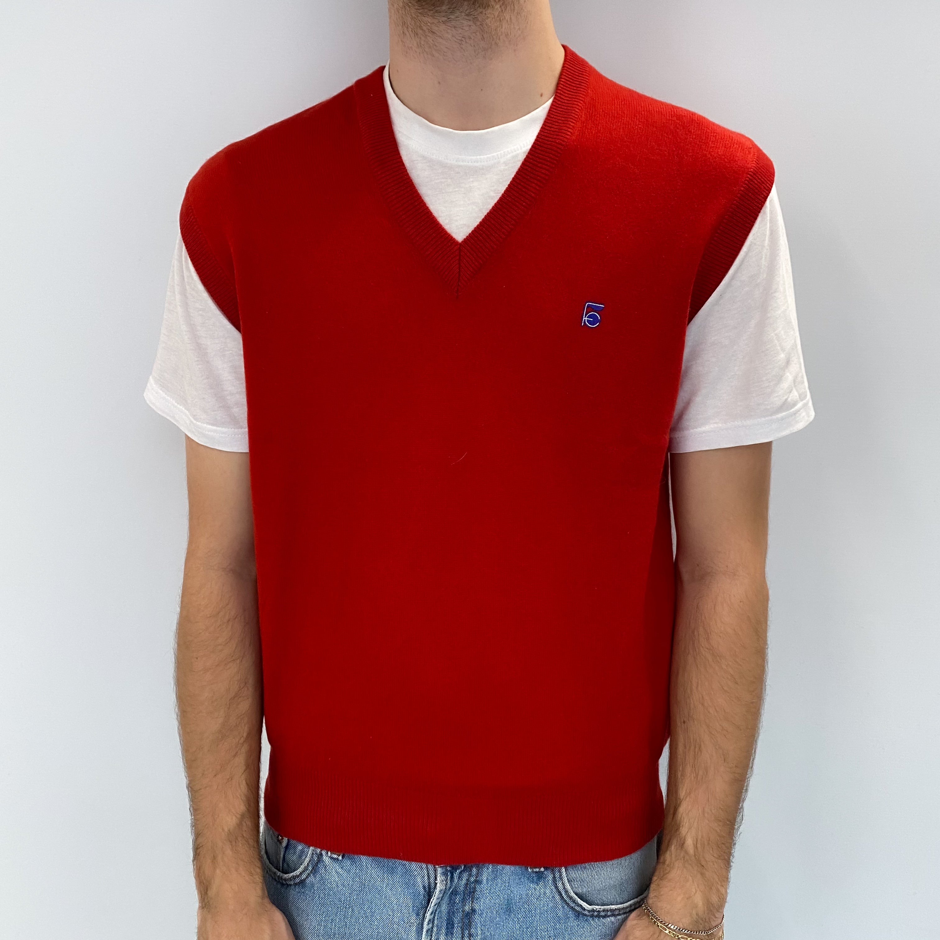 Men's Scarlet Red Cashmere Sleeveless V Neck Jumper Large