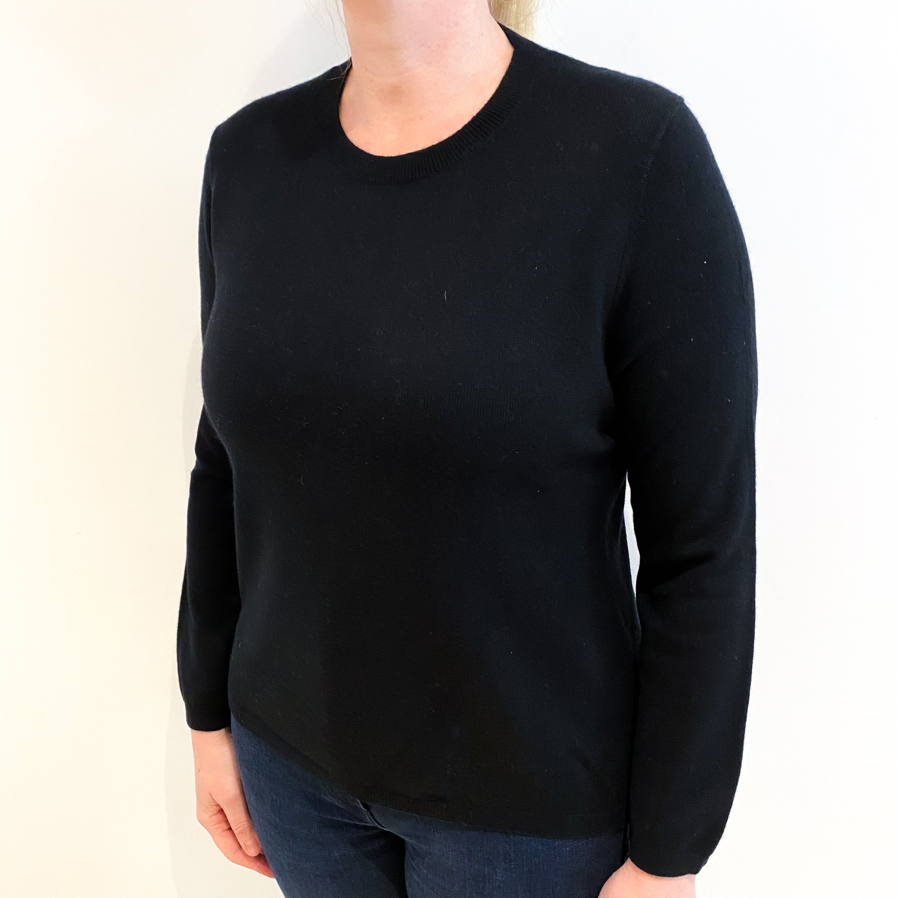 Black Cashmere Crew Neck Jumper Large