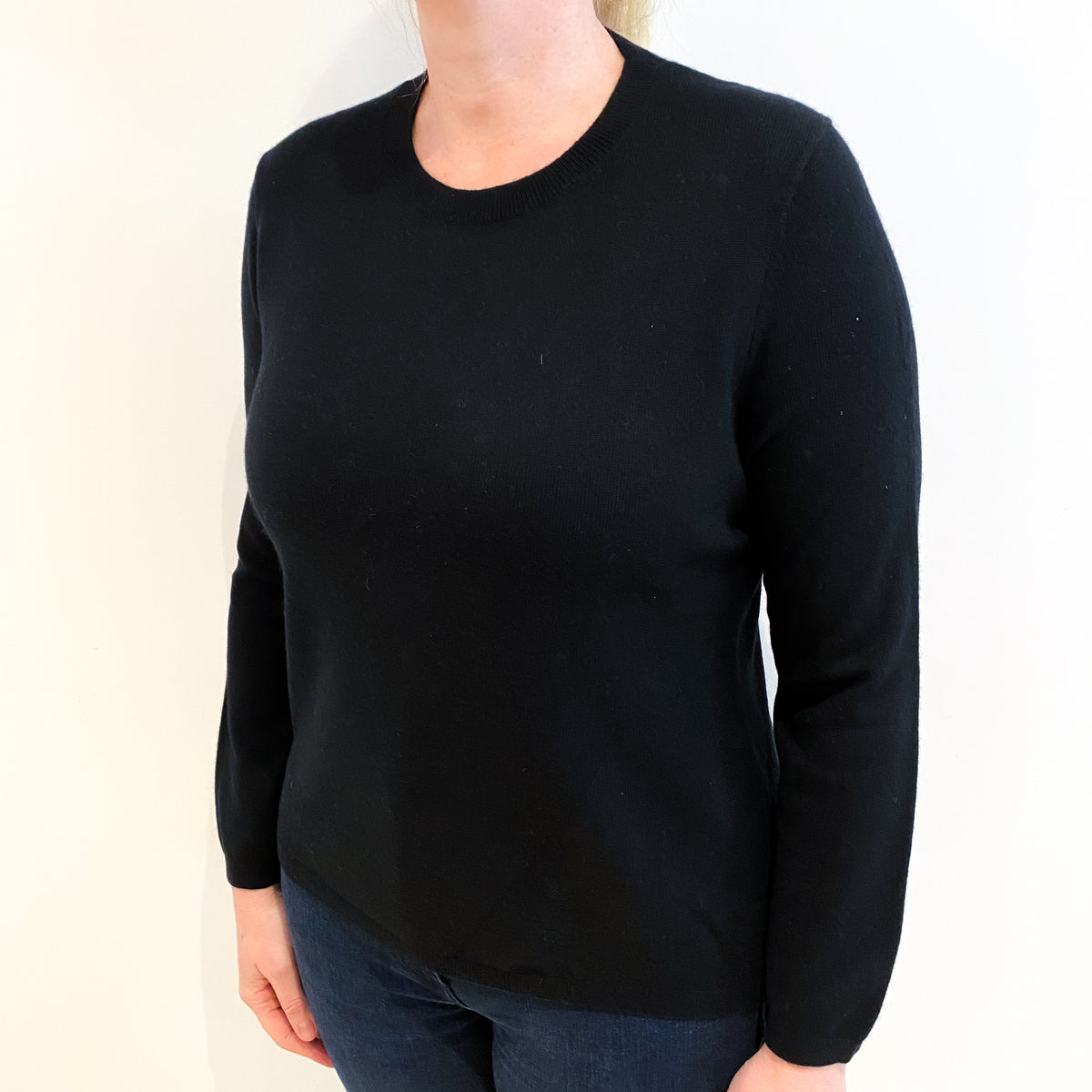 Black Cashmere Crew Neck Jumper Large