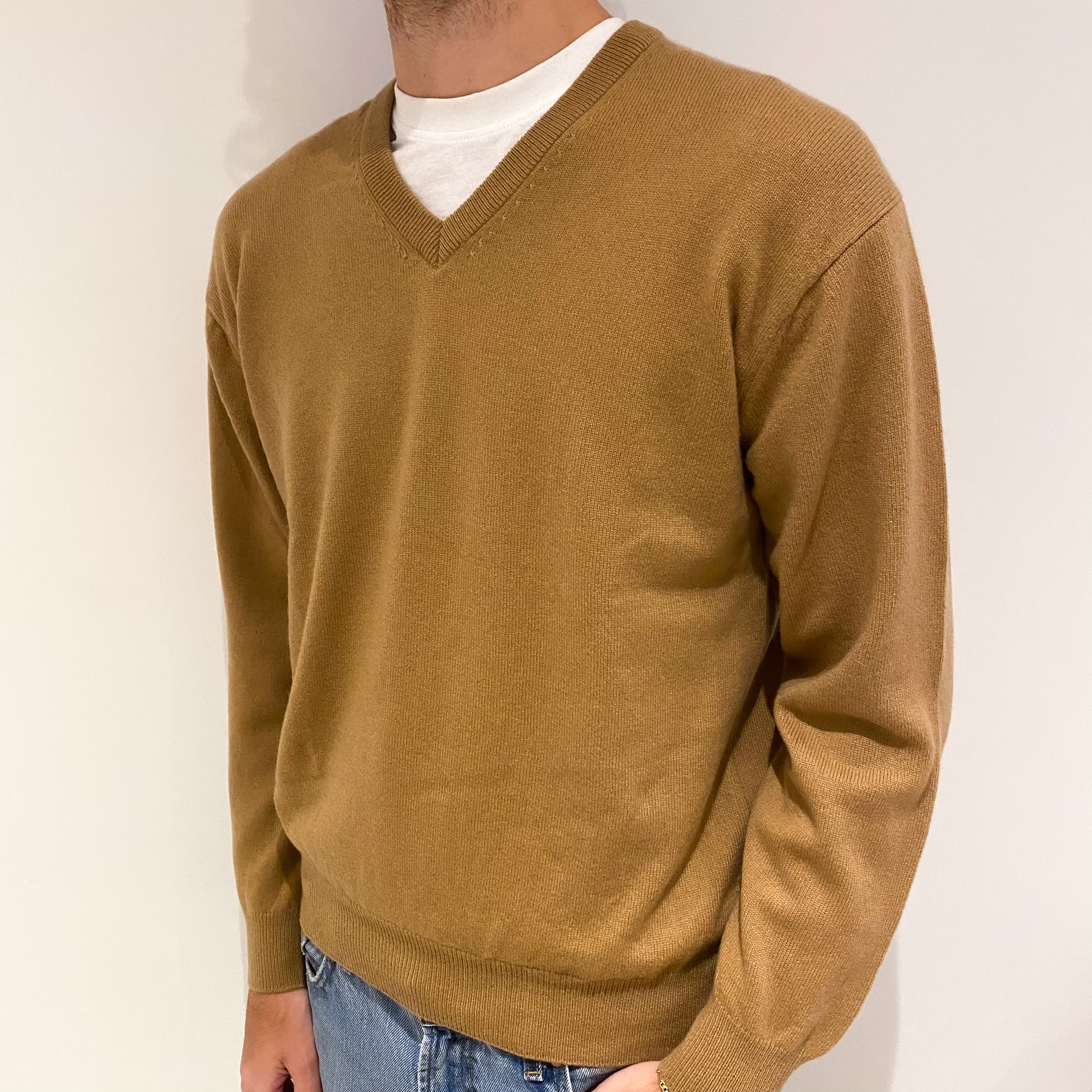 Men's Camel Brown Cashmere V-Neck Jumper Large