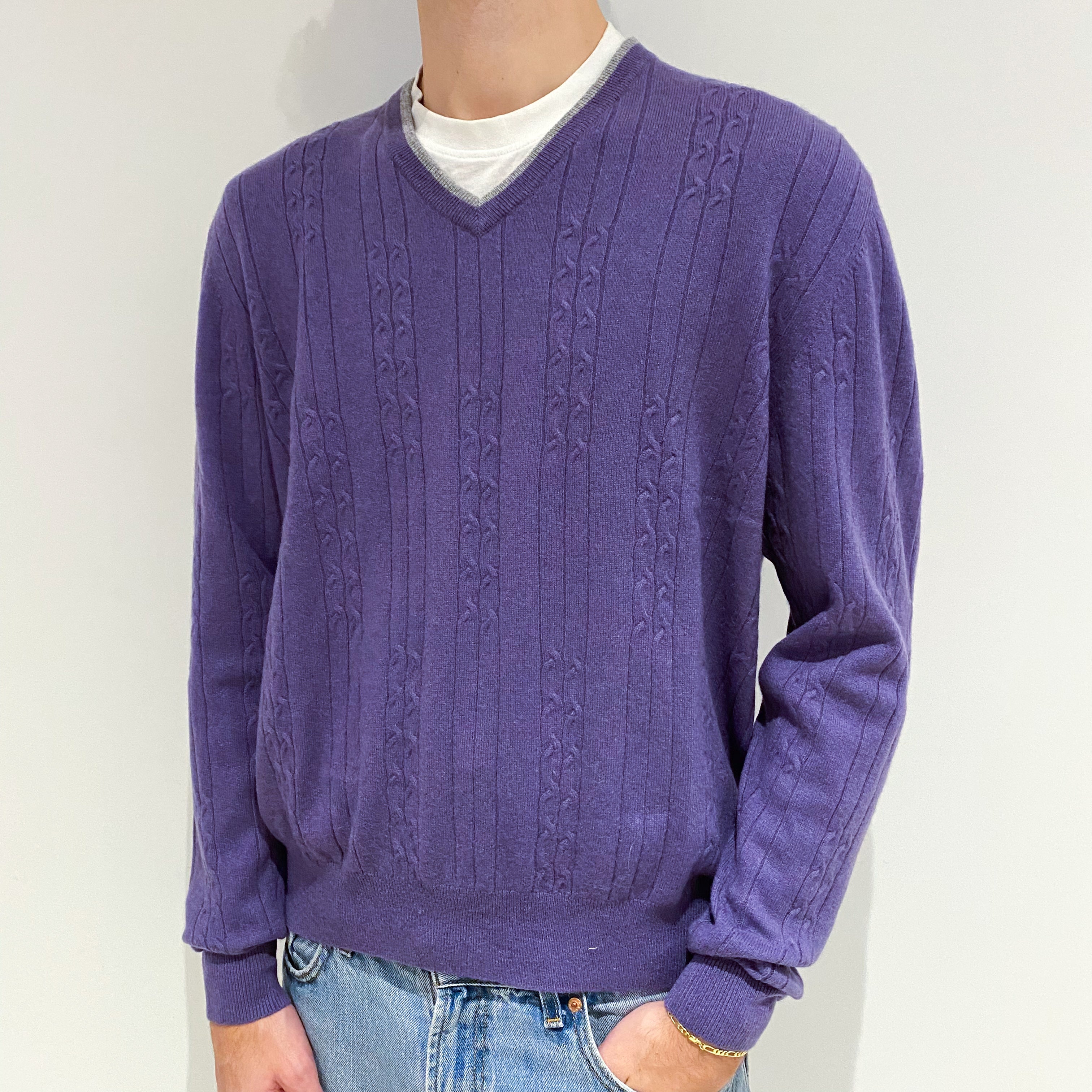 Men's Lavender Purple Cable Detail Cashmere V-Neck Jumper Large