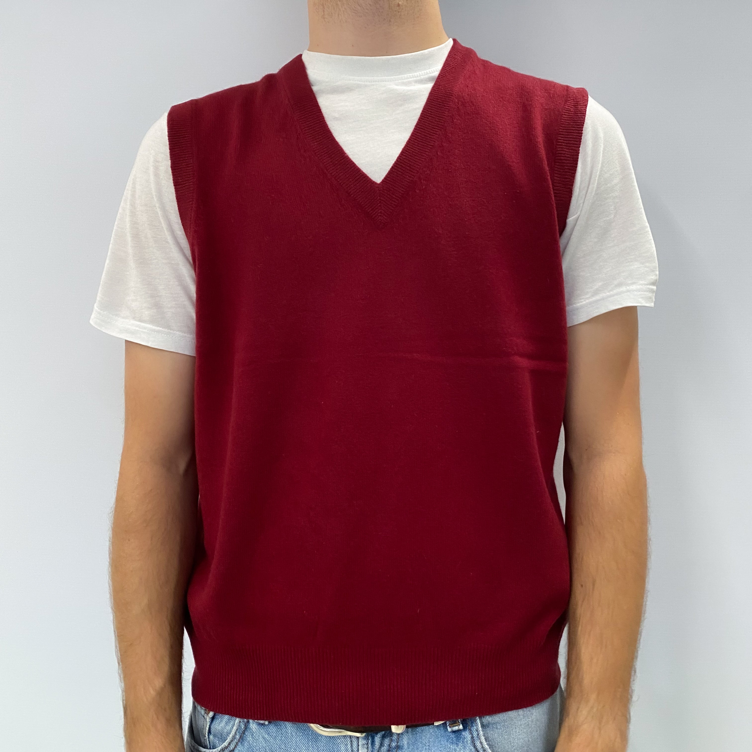 Men's Burgundy Red Cashmere Sleeveless V Neck Jumper Large
