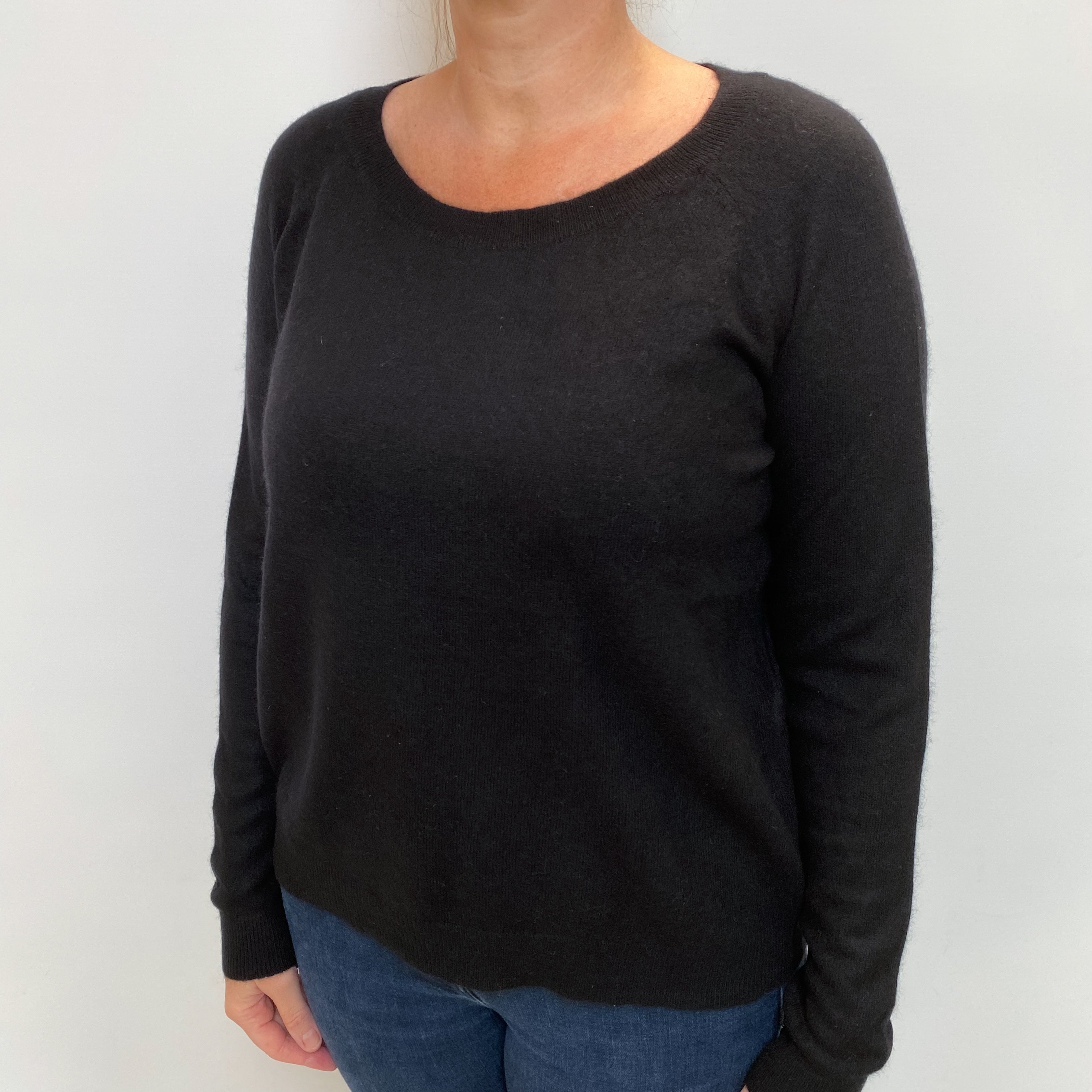 Black Cashmere Scoop Neck Jumper Large