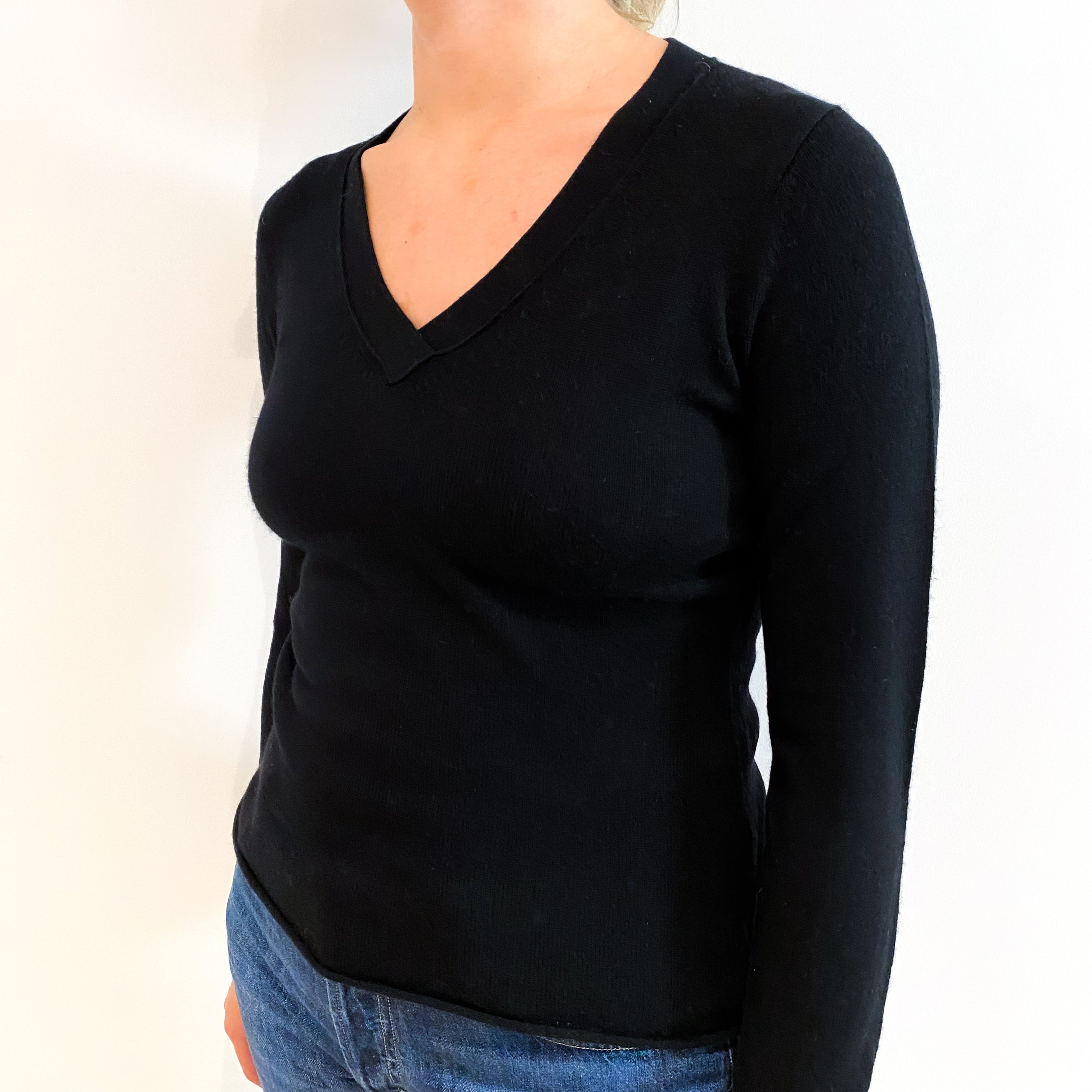 Black Cashmere V-Neck Jumper Small