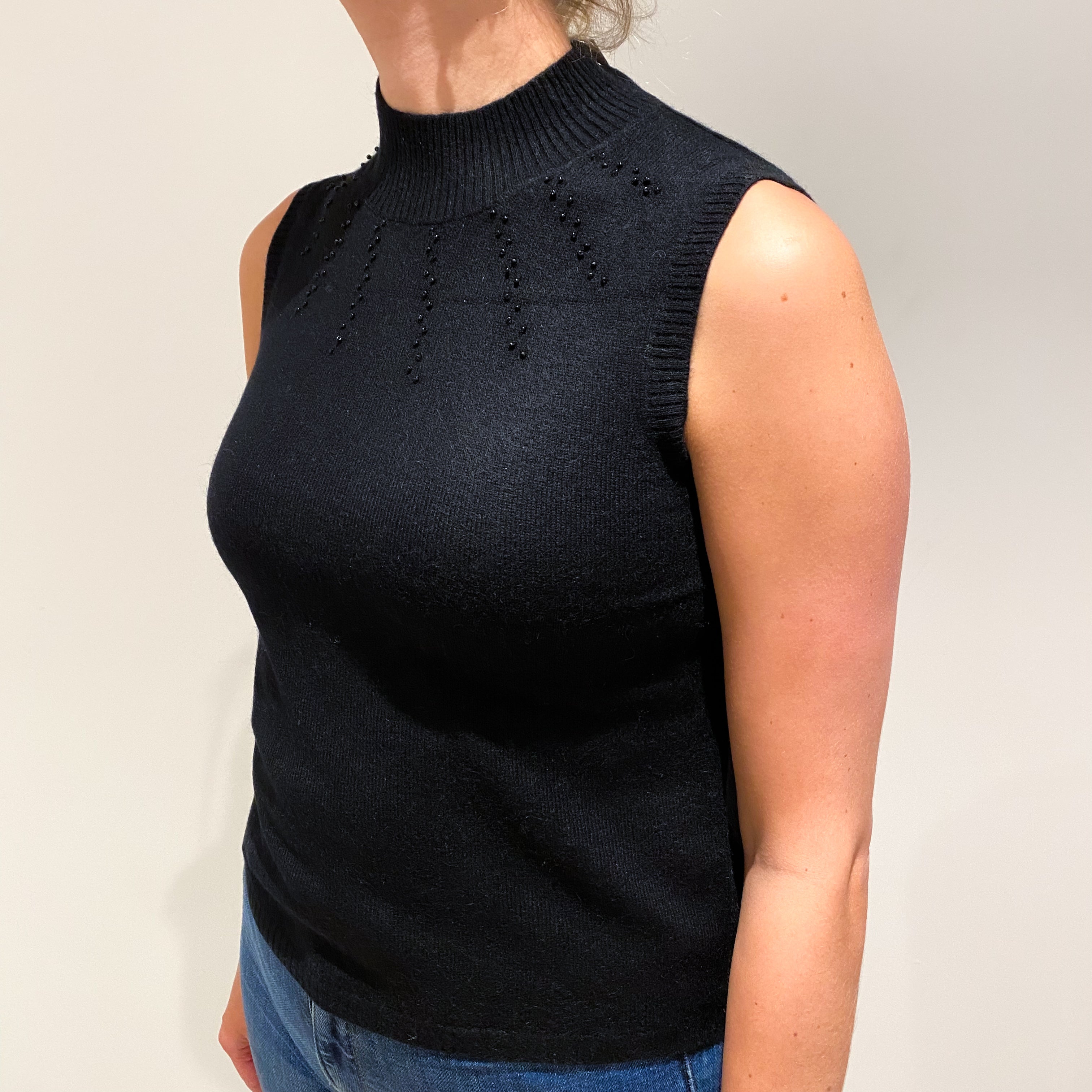 Black Cashmere Turtle Neck Sleeveless Jumper Small