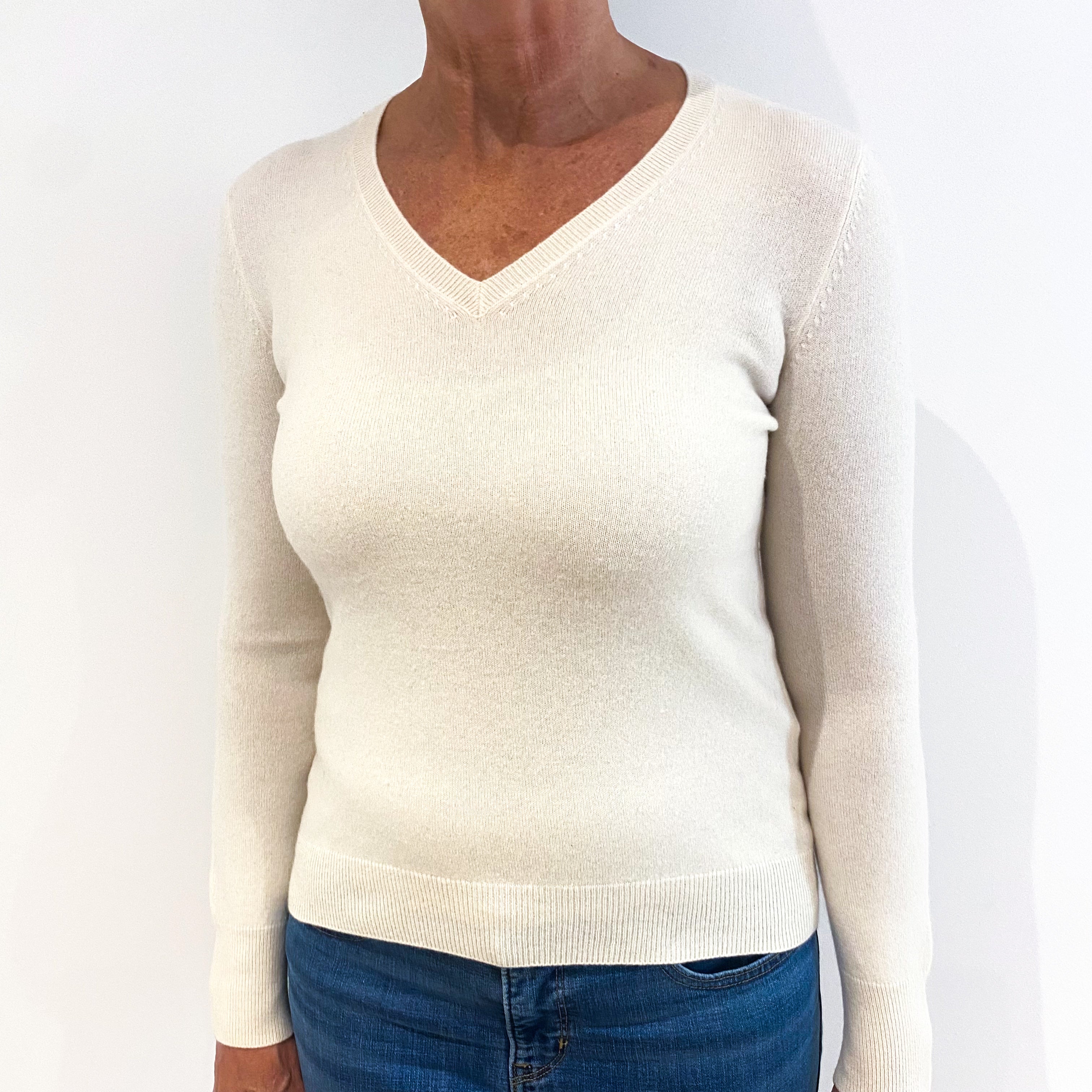 Cream Cashmere V-Neck Jumper Medium