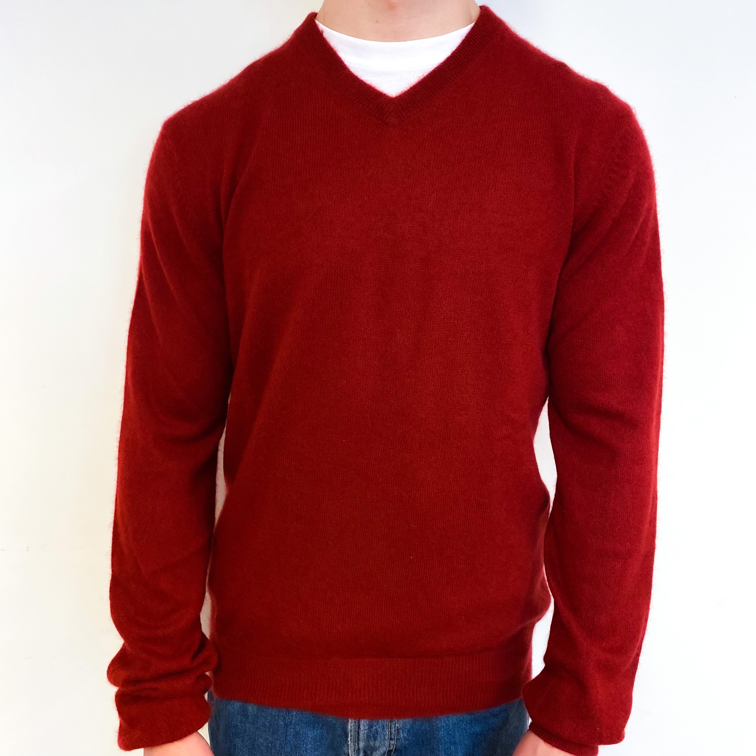 Men's Crimson Red Cashmere V-Neck Jumper Small
