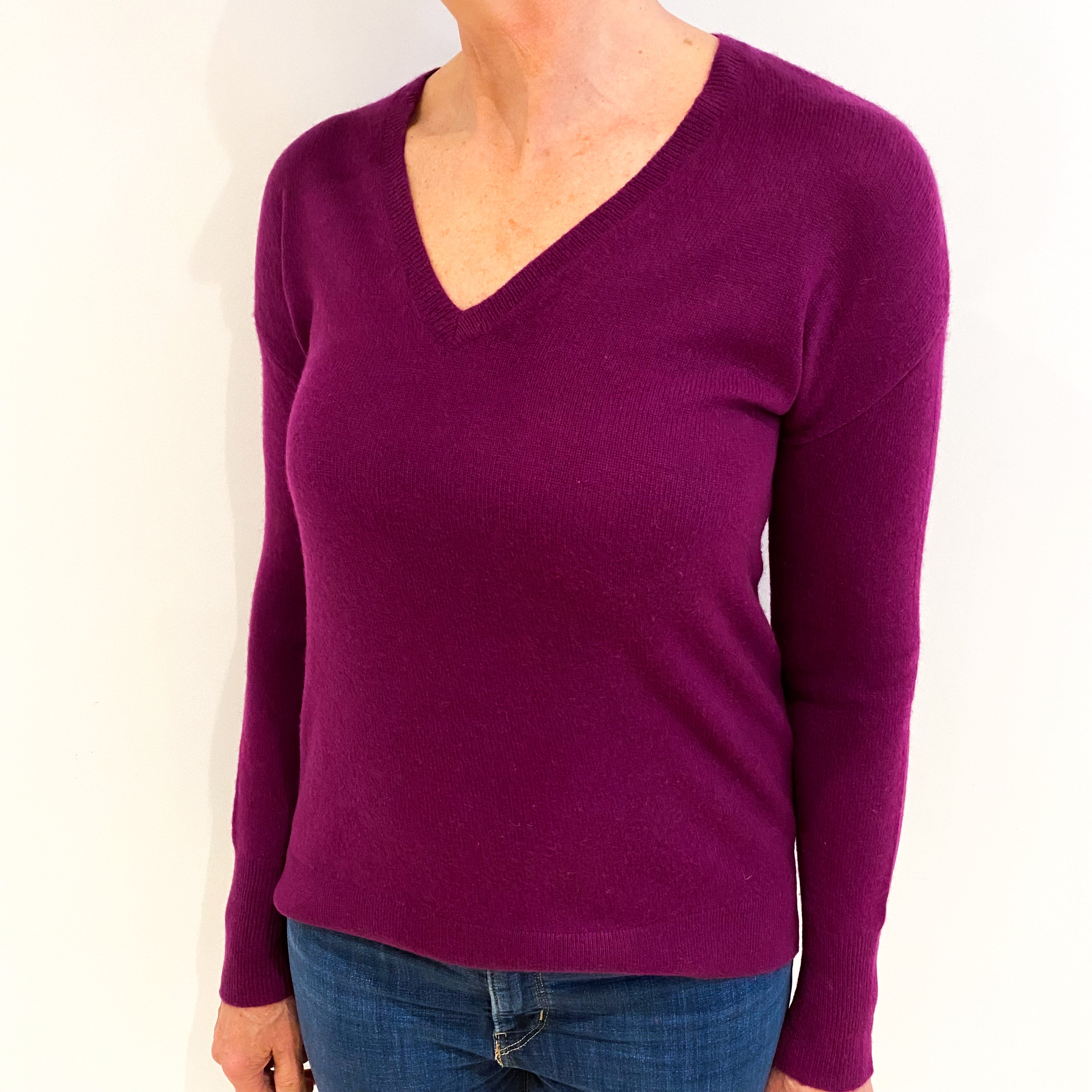 Mulberry Purple Cashmere V Neck Jumper Medium