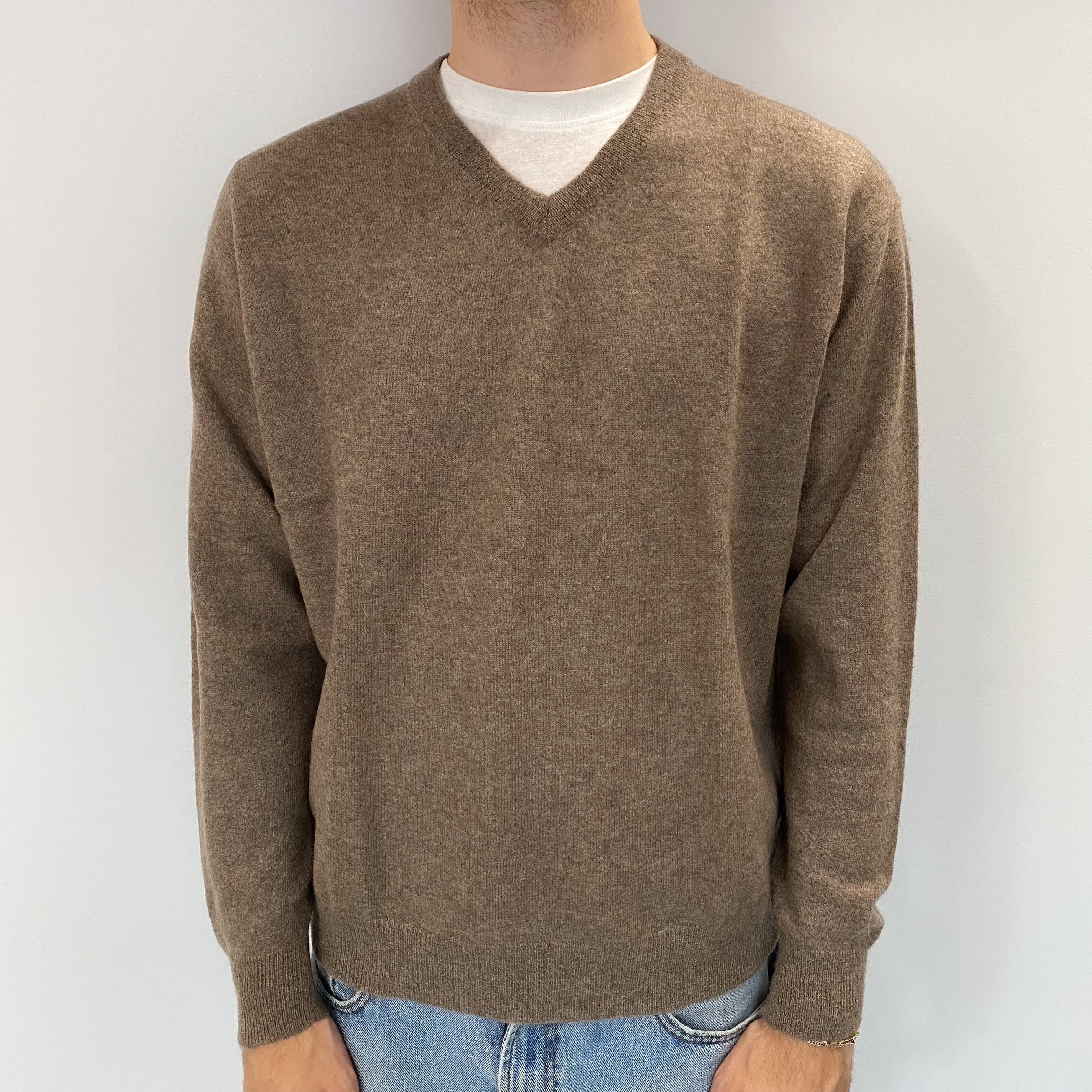 Men's Mocha Brown Cashmere V Neck Jumper Large