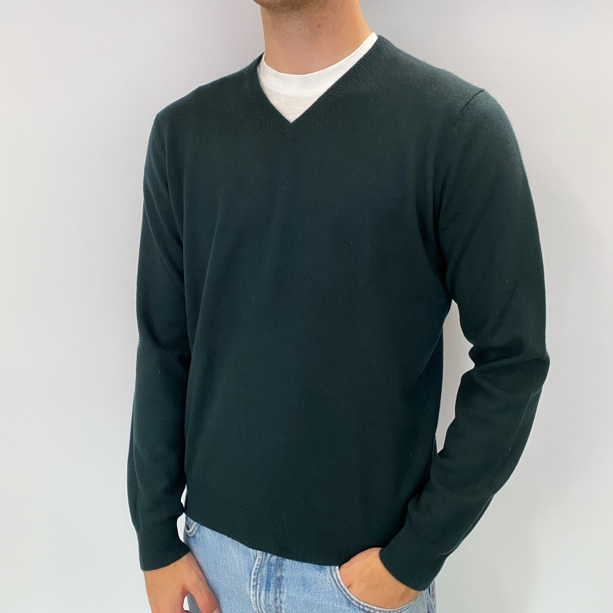 Men's Bottle Green Cashmere V Neck Jumper Medium