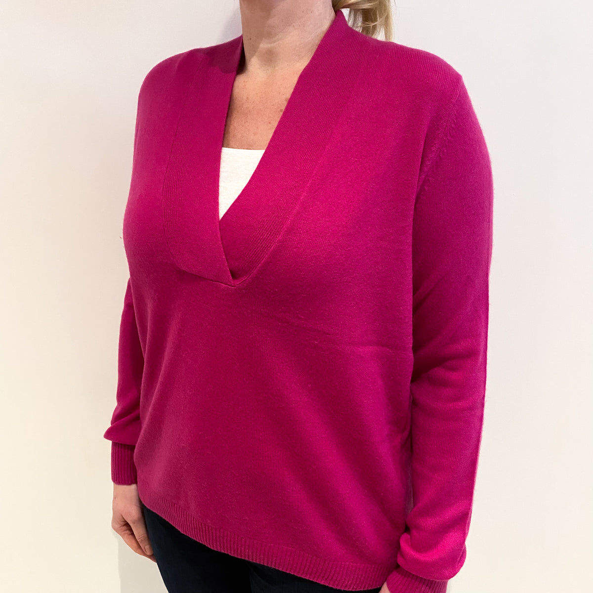 Fuchsia Pink Cashmere V Neck Jumper Large