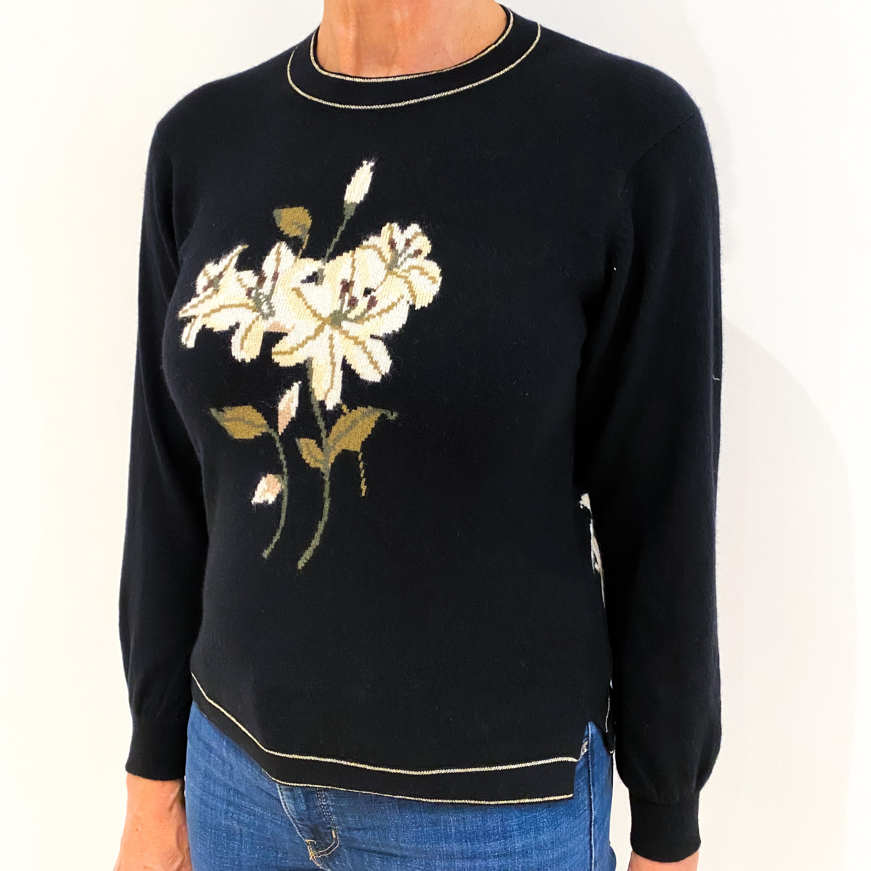 Black Cream Floral Cashmere Crew Neck Jumper Medium