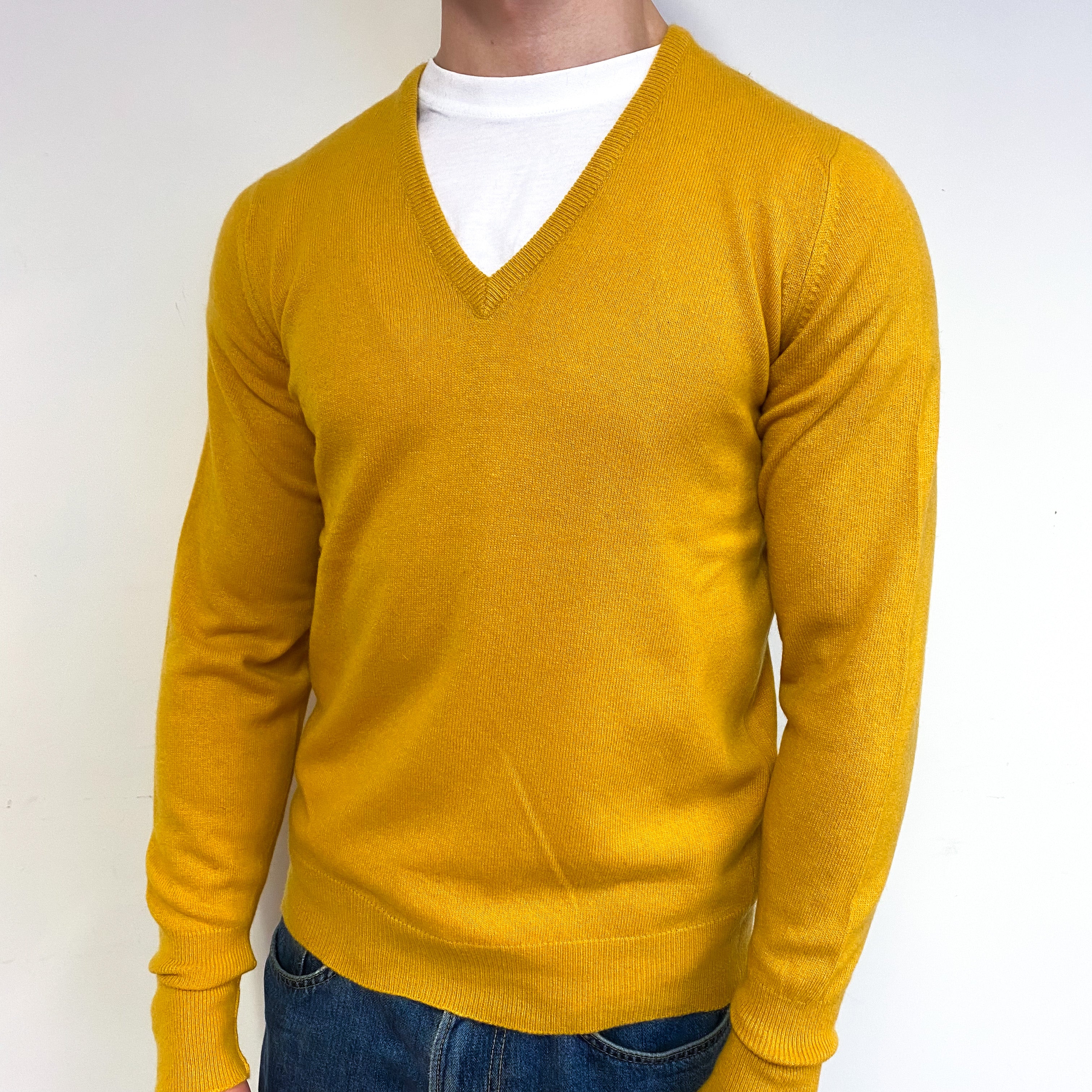 Men's Scottish Ochre Yellow Cashmere V-Neck Jumper Small